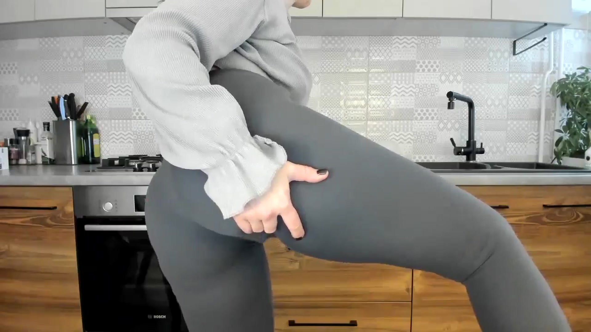 Gallery image thumbnail from MissNelly_'s myfreecams stream on, 01/10/2025, 10:54 image 18 of 20