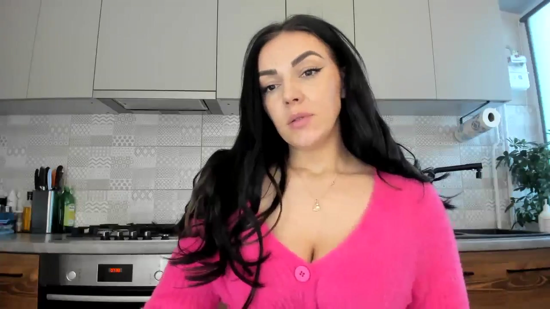 Gallery image thumbnail from MissNelly_'s myfreecams stream on, 01/18/2025, 13:58 image 3 of 20