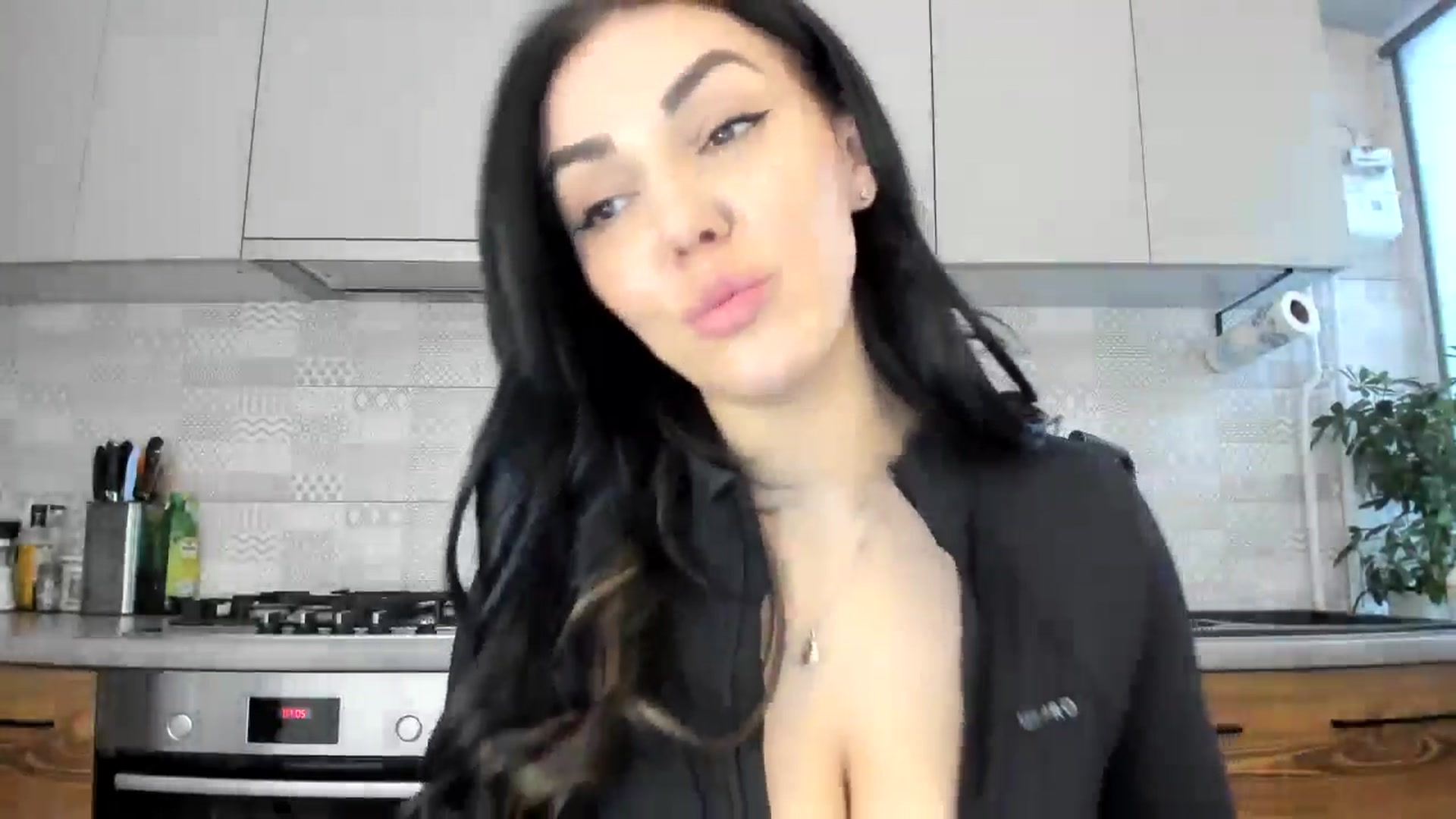 Gallery image thumbnail from MissNelly_'s myfreecams stream on, 01/19/2025, 13:57 image 13 of 20