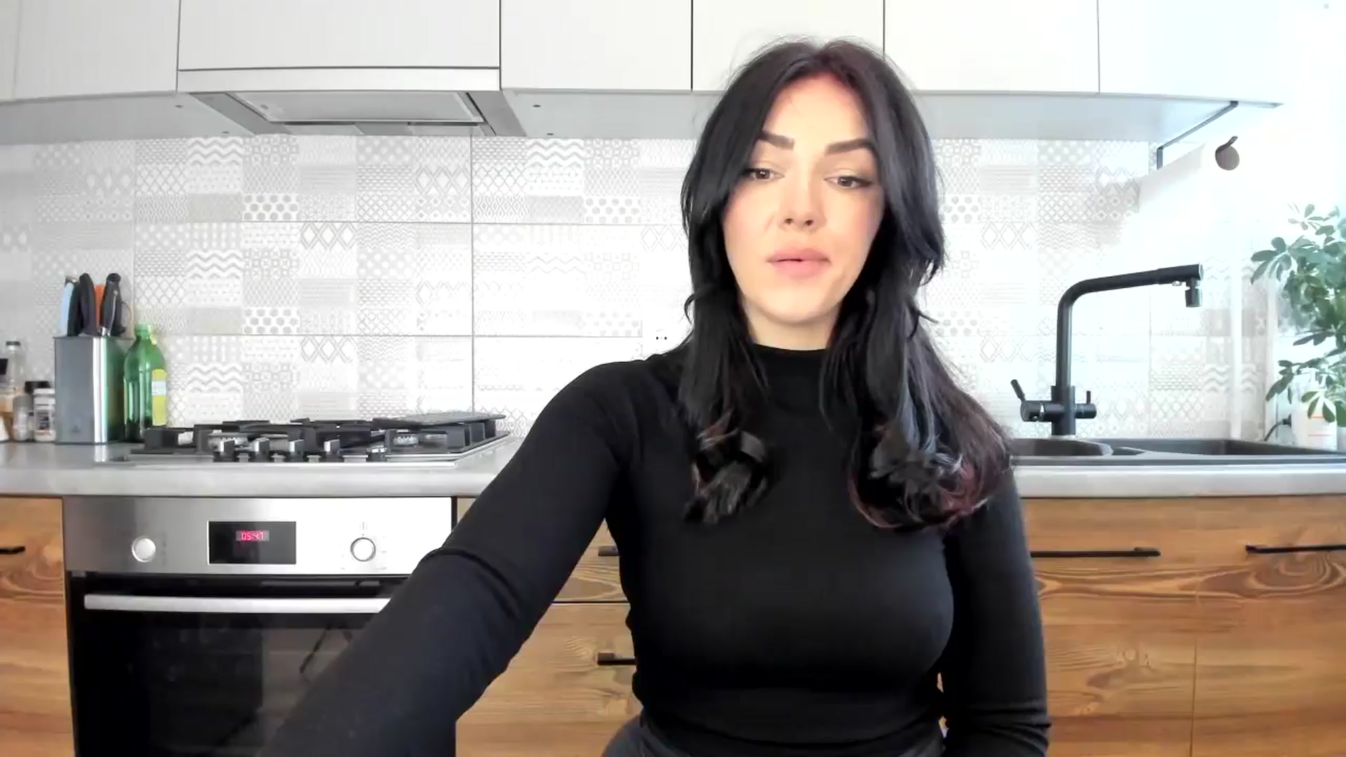 Gallery image thumbnail from MissNelly_'s myfreecams stream on, 01/26/2025, 14:32 image 5 of 20
