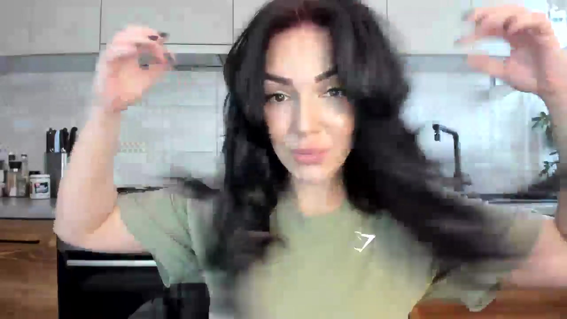 Gallery image thumbnail from MissNelly_'s myfreecams stream on, 01/27/2025, 15:08 image 6 of 20