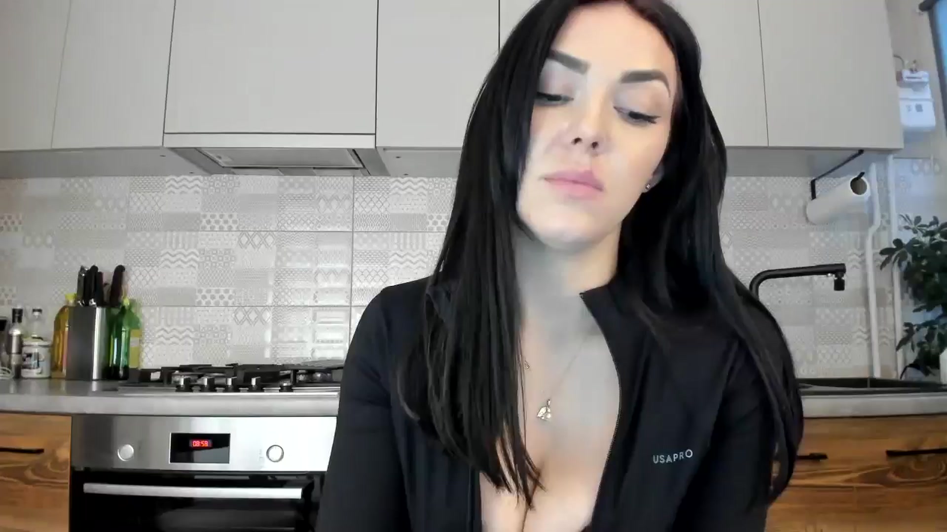 Gallery image thumbnail from MissNelly_'s myfreecams stream on, 01/28/2025, 15:02 image 18 of 20