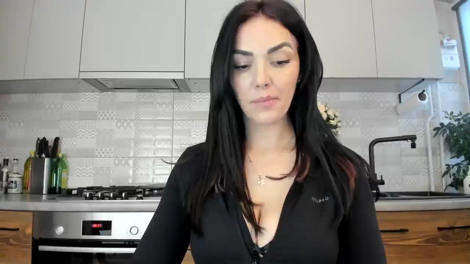 Gallery image thumbnail from MissNelly_'s myfreecams stream on, 01/28/2025, 15:02 image 5 of 20