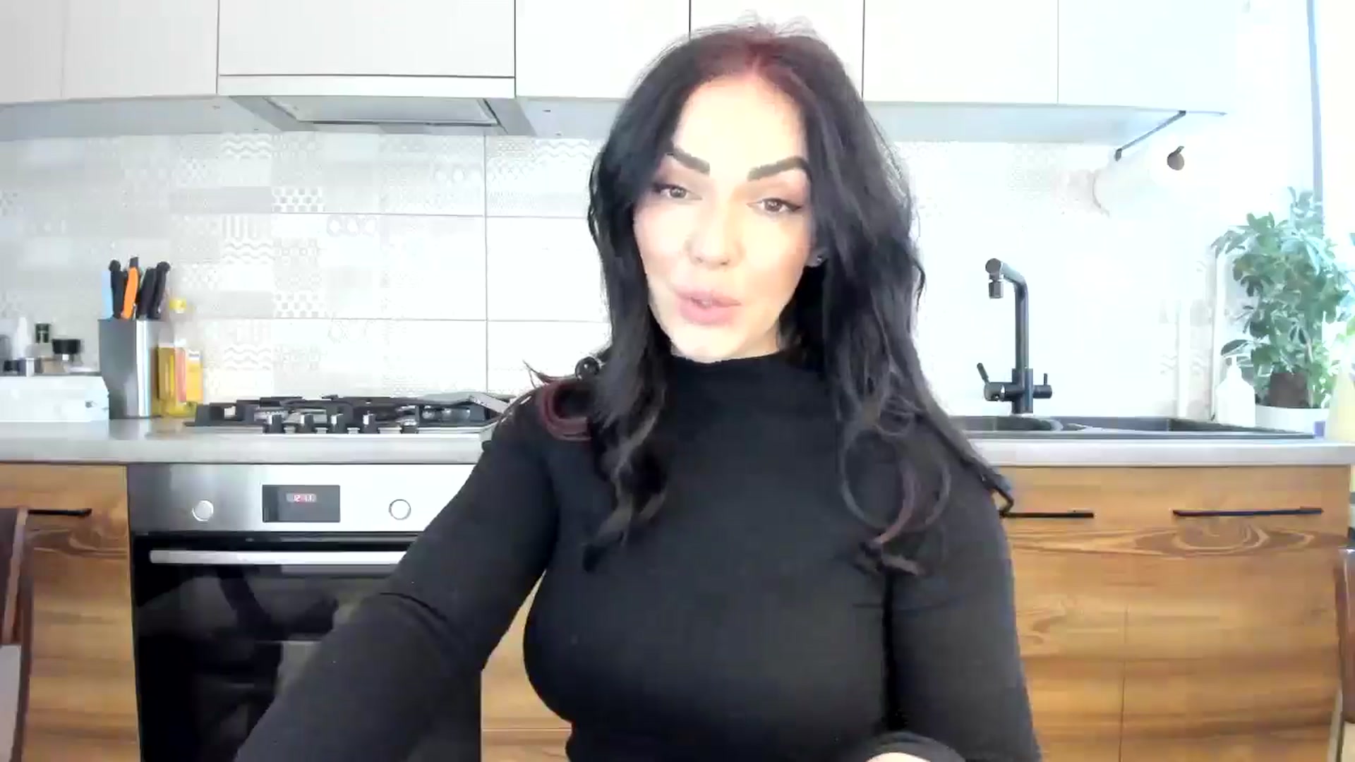 Gallery image thumbnail from MissNelly_'s myfreecams stream on, 02/11/2025, 11:21 image 19 of 20
