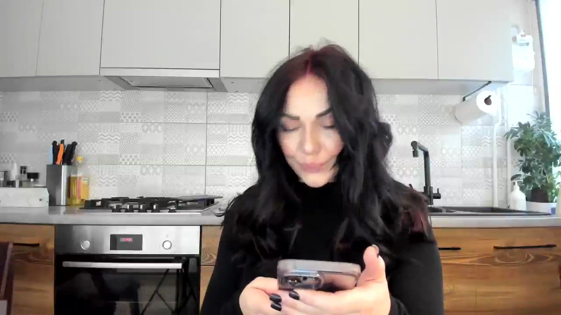 Gallery image thumbnail from MissNelly_'s myfreecams stream on, 02/11/2025, 11:21 image 2 of 20