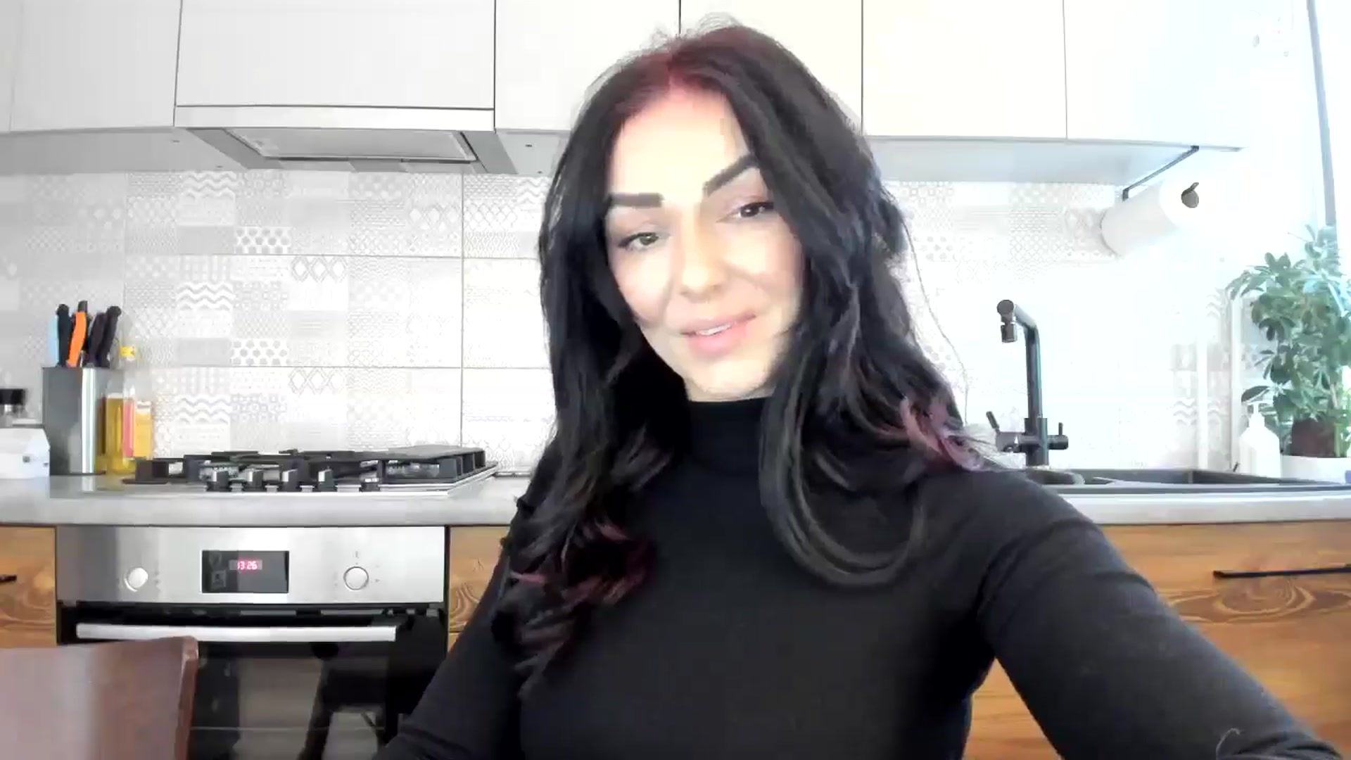 Gallery image thumbnail from MissNelly_'s myfreecams stream on, 02/11/2025, 13:04 image 15 of 20