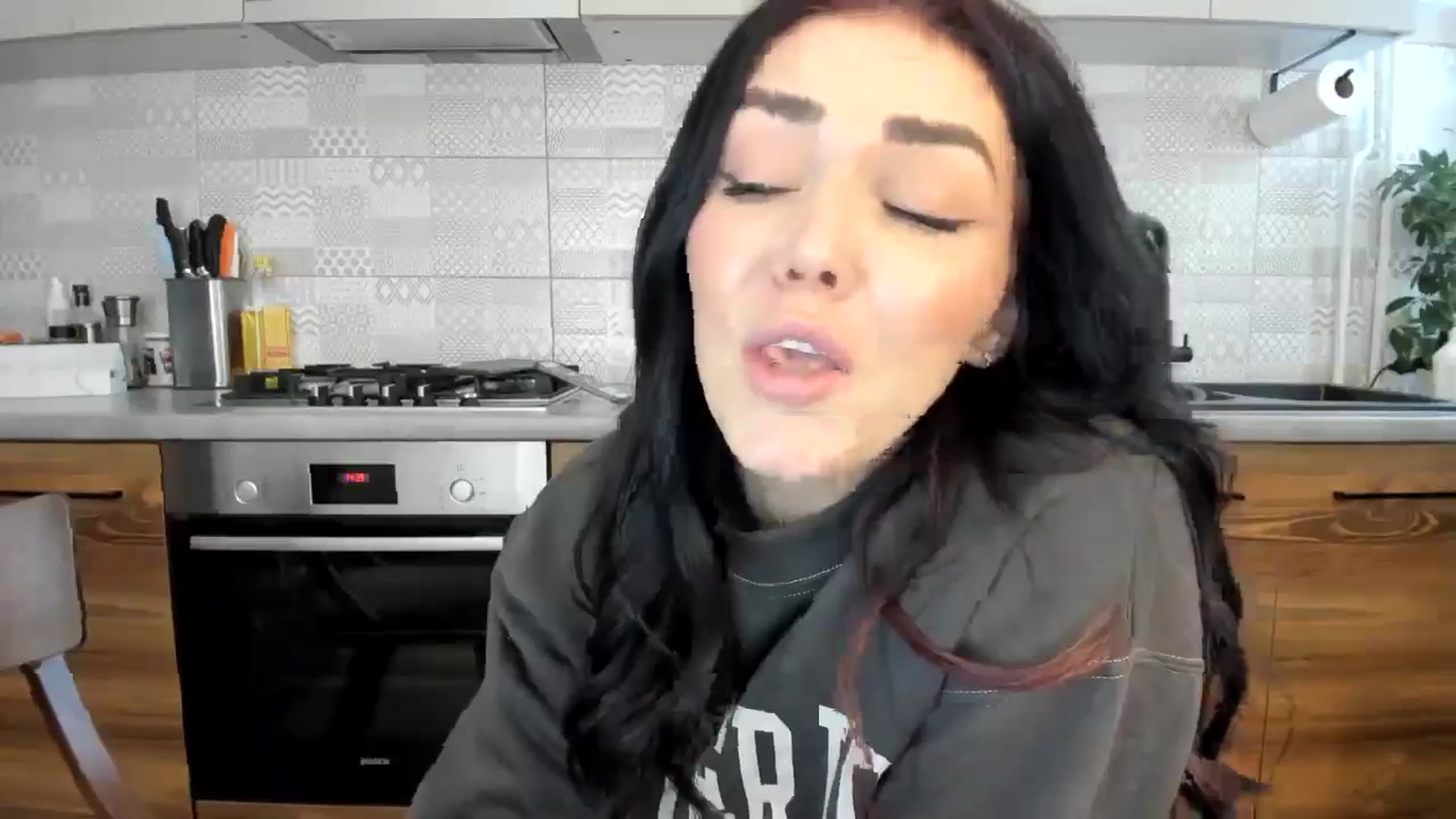 Gallery image thumbnail from MissNelly_'s myfreecams stream on, 02/13/2025, 14:46 image 16 of 20
