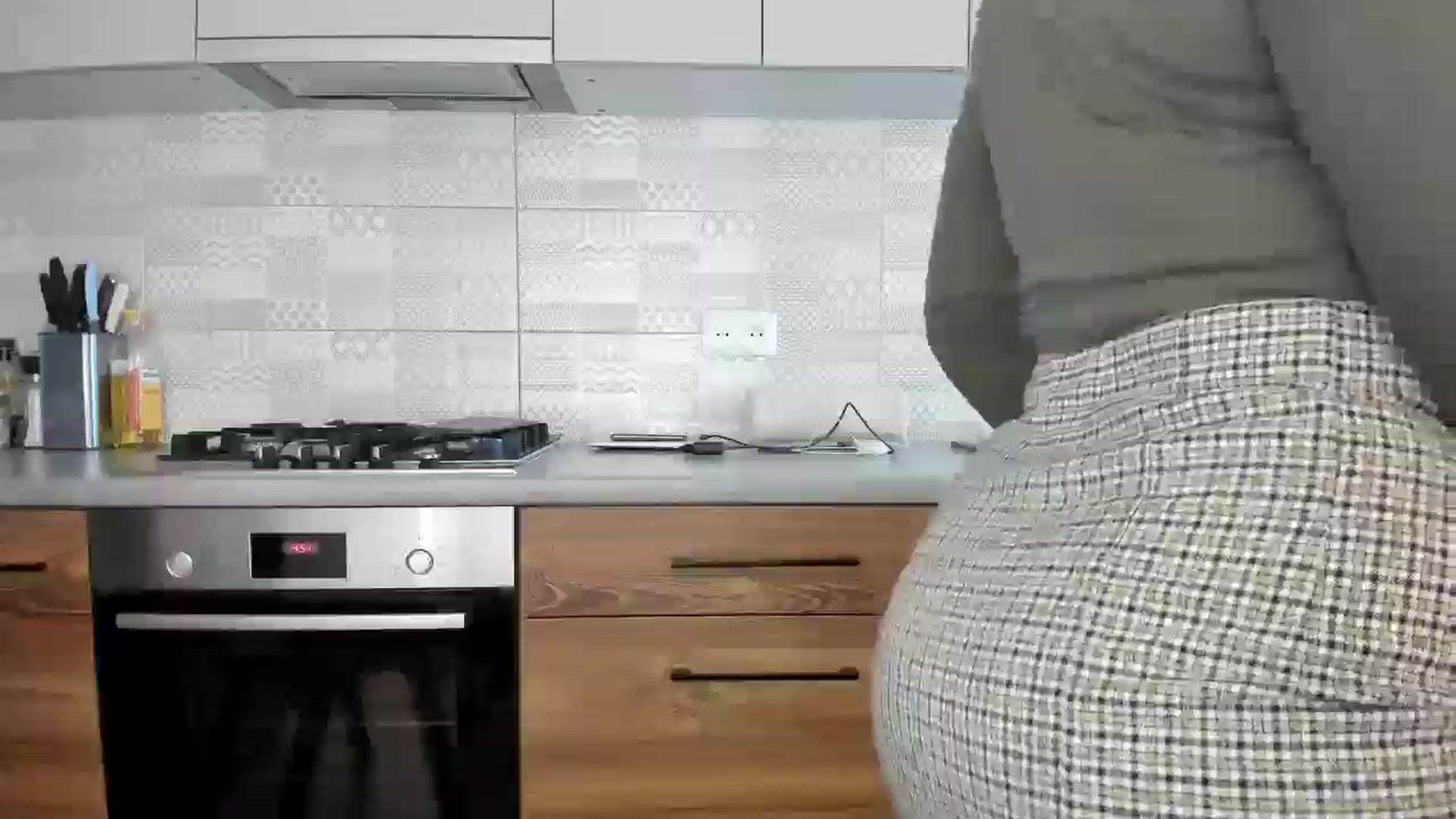 Gallery image thumbnail from MissNelly_'s myfreecams stream on, 02/23/2025, 14:26 image 18 of 20