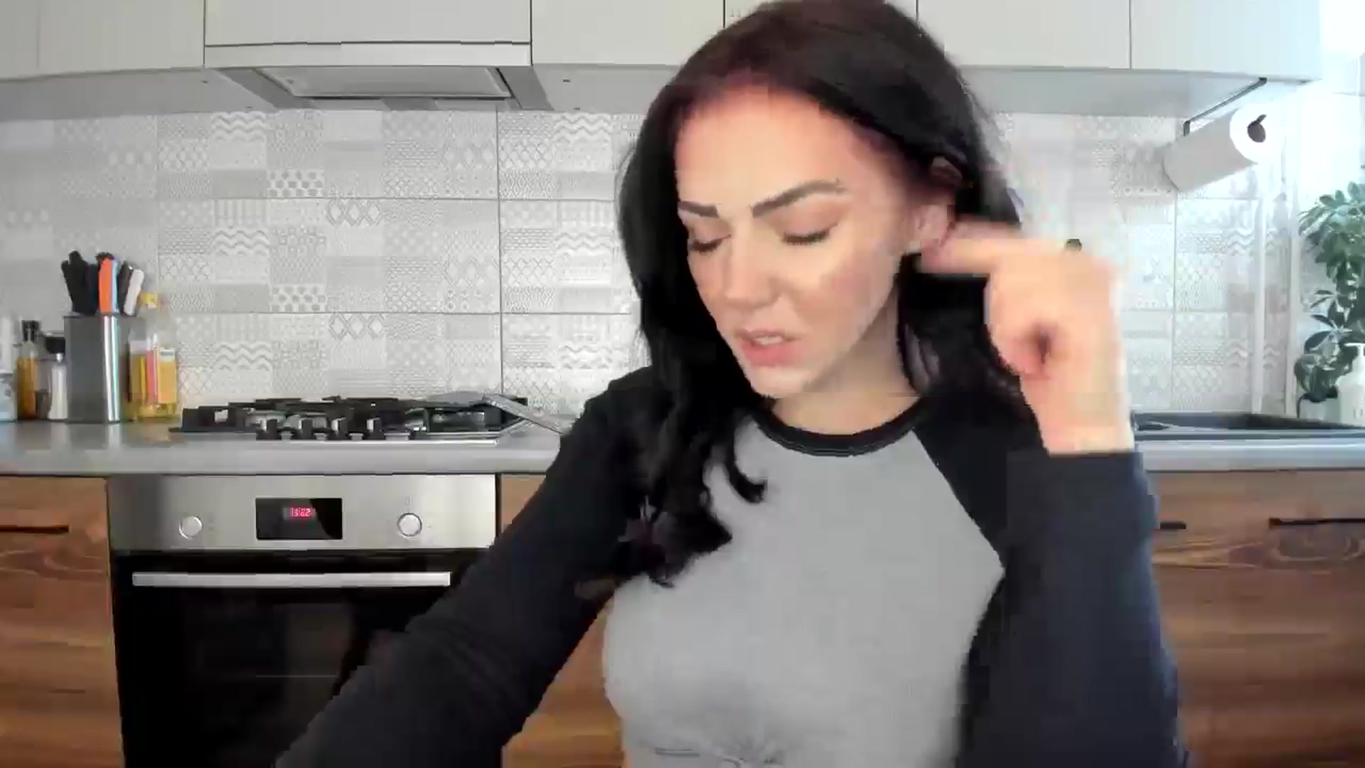 Gallery image thumbnail from MissNelly_'s myfreecams stream on, 02/25/2025, 12:39 image 15 of 20