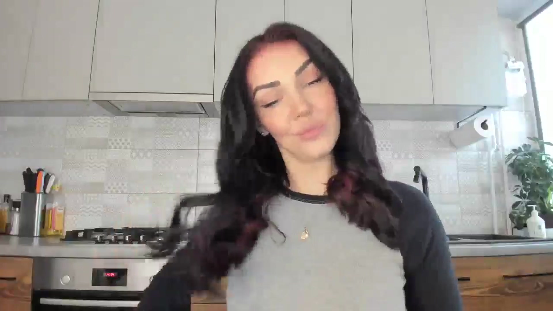 Gallery image thumbnail from MissNelly_'s myfreecams stream on, 02/25/2025, 13:54 image 16 of 20