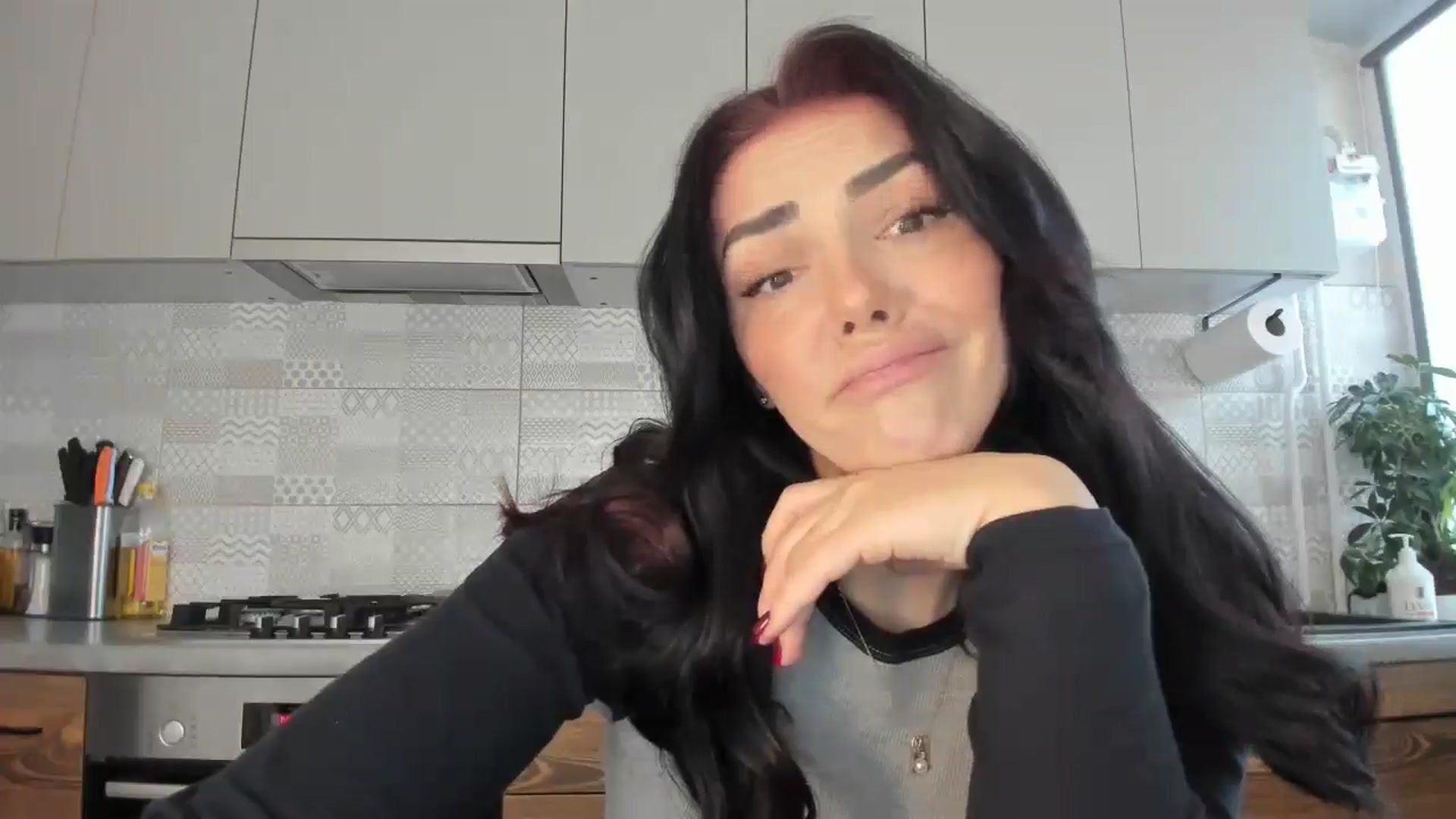 Gallery image thumbnail from MissNelly_'s myfreecams stream on, 02/25/2025, 13:54 image 18 of 20