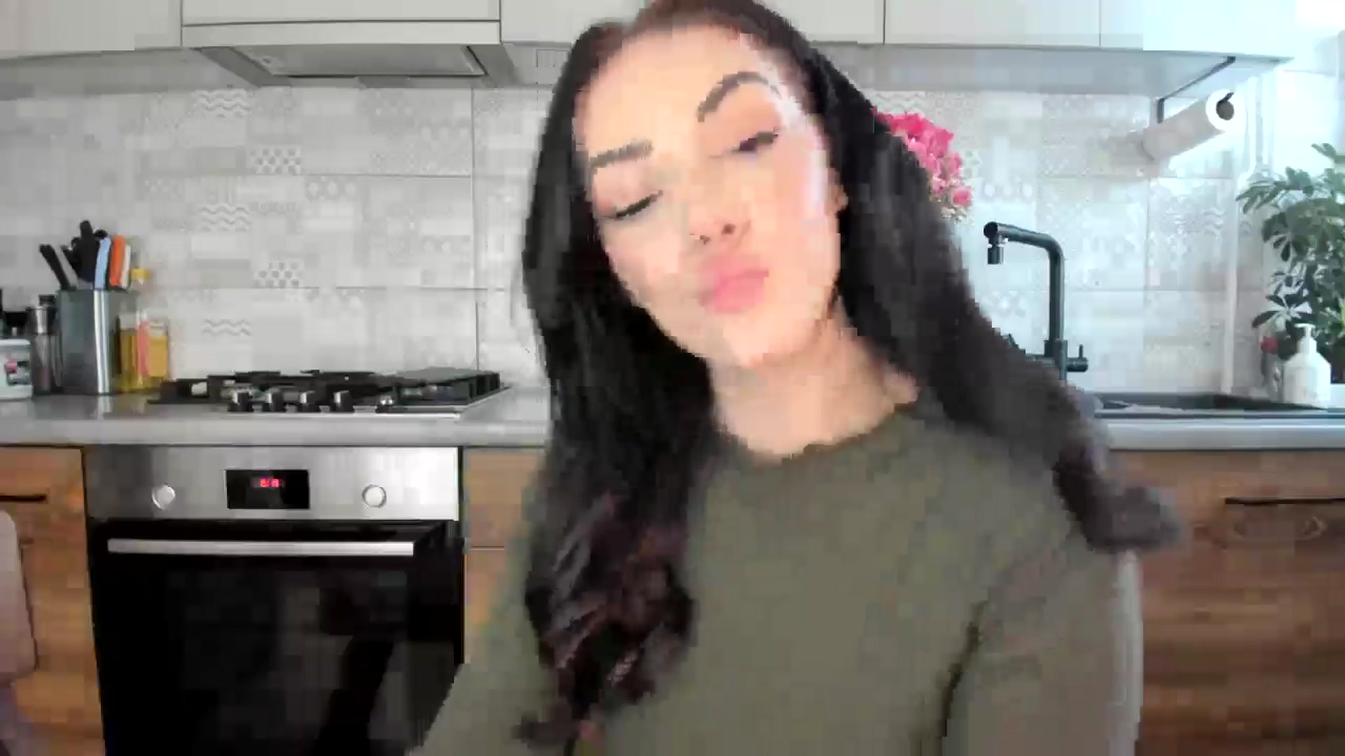 Gallery image thumbnail from MissNelly_'s myfreecams stream on, 03/12/2025, 14:28 image 19 of 20