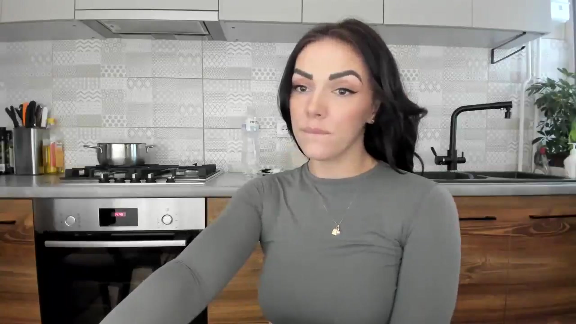 Gallery image thumbnail from MissNelly_'s myfreecams stream on, 03/14/2025, 14:54 image 6 of 20