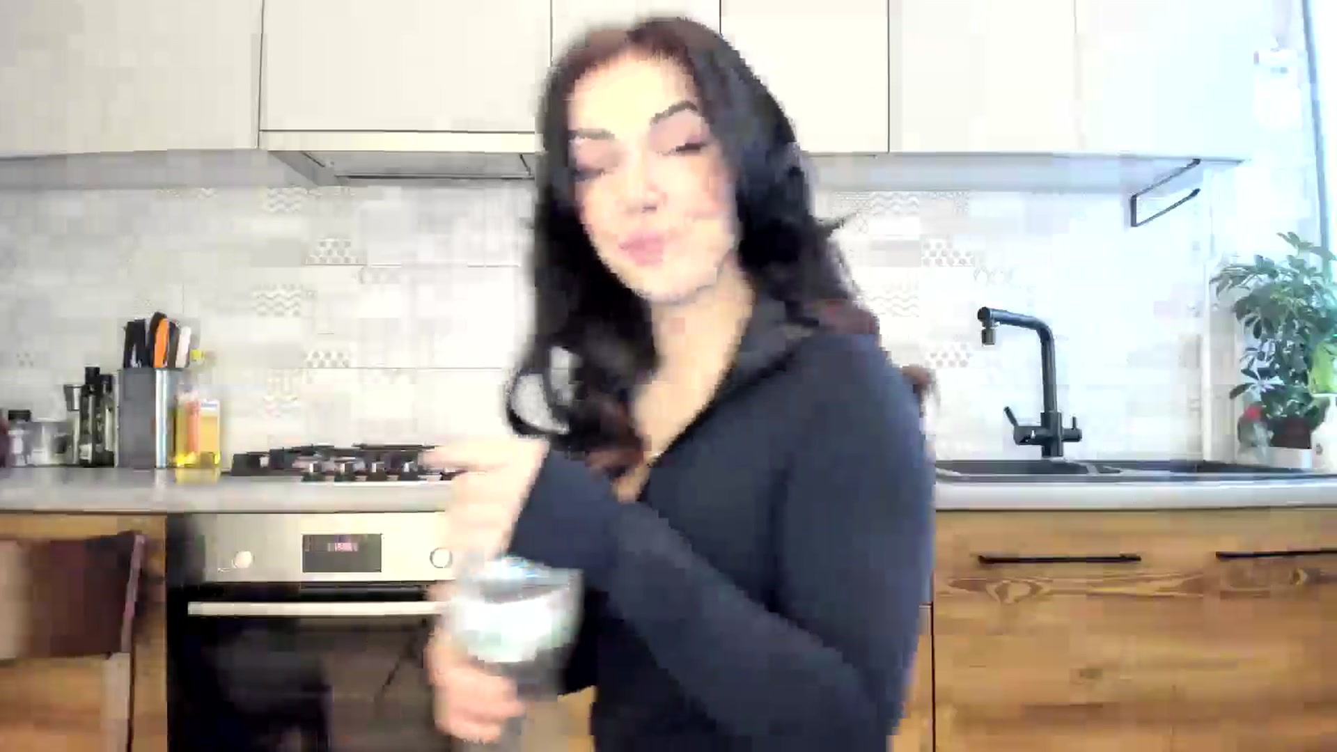 Gallery image thumbnail from MissNelly_'s myfreecams stream on, 03/15/2025, 15:34 image 3 of 20