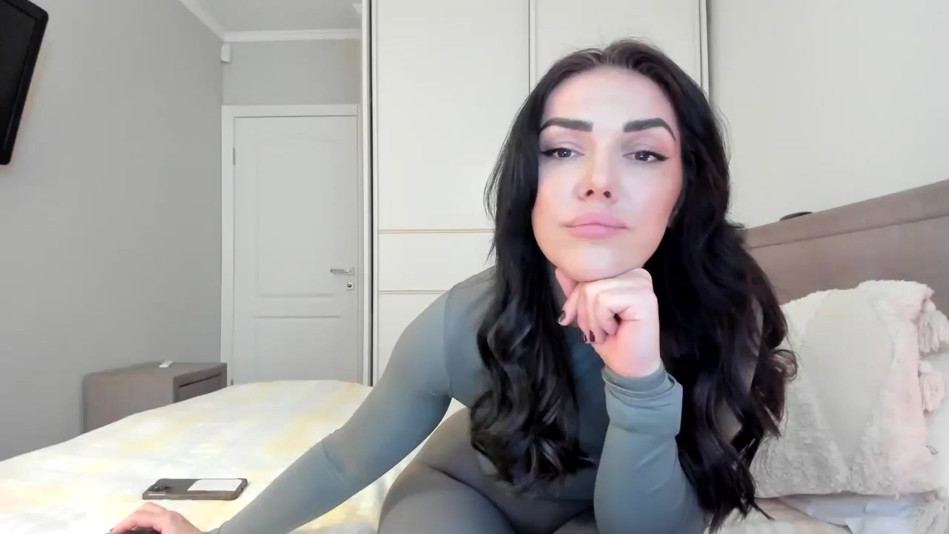 Gallery image thumbnail from MissNelly_'s myfreecams stream on, 03/25/2025, 13:19 image 11 of 20