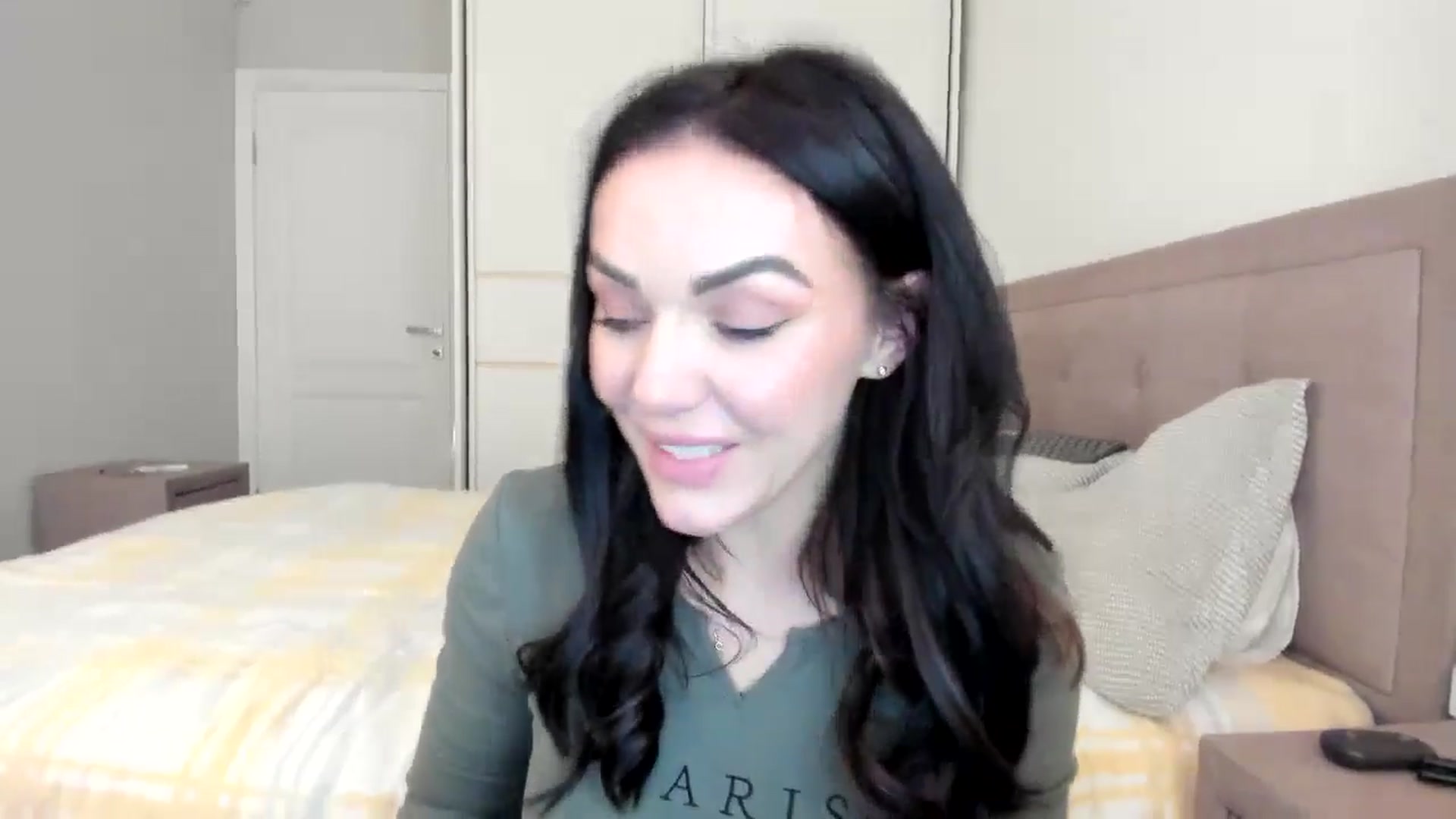 Gallery image thumbnail from MissNelly_'s myfreecams stream on, 03/27/2025, 15:12 image 2 of 20