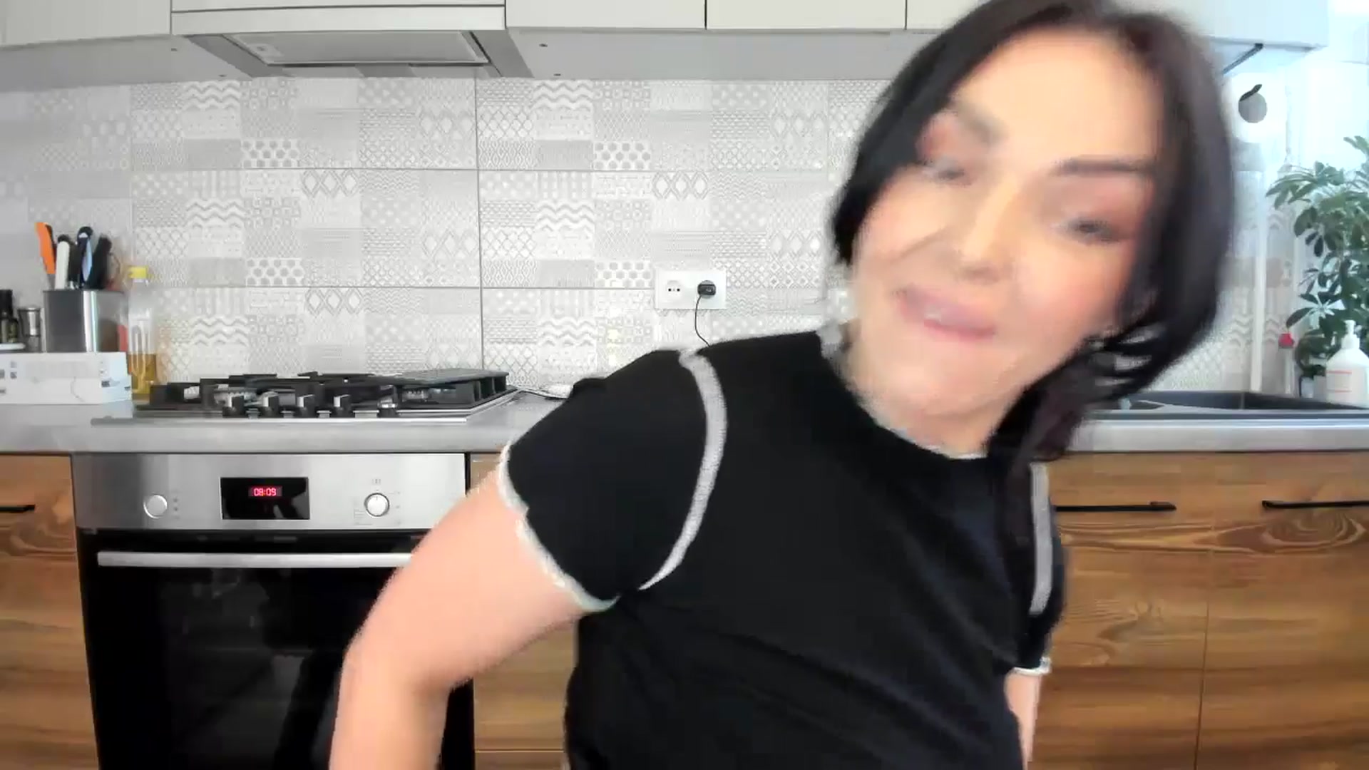 Gallery image thumbnail from MissNelly_'s myfreecams stream on, 03/29/2025, 14:44 image 20 of 20
