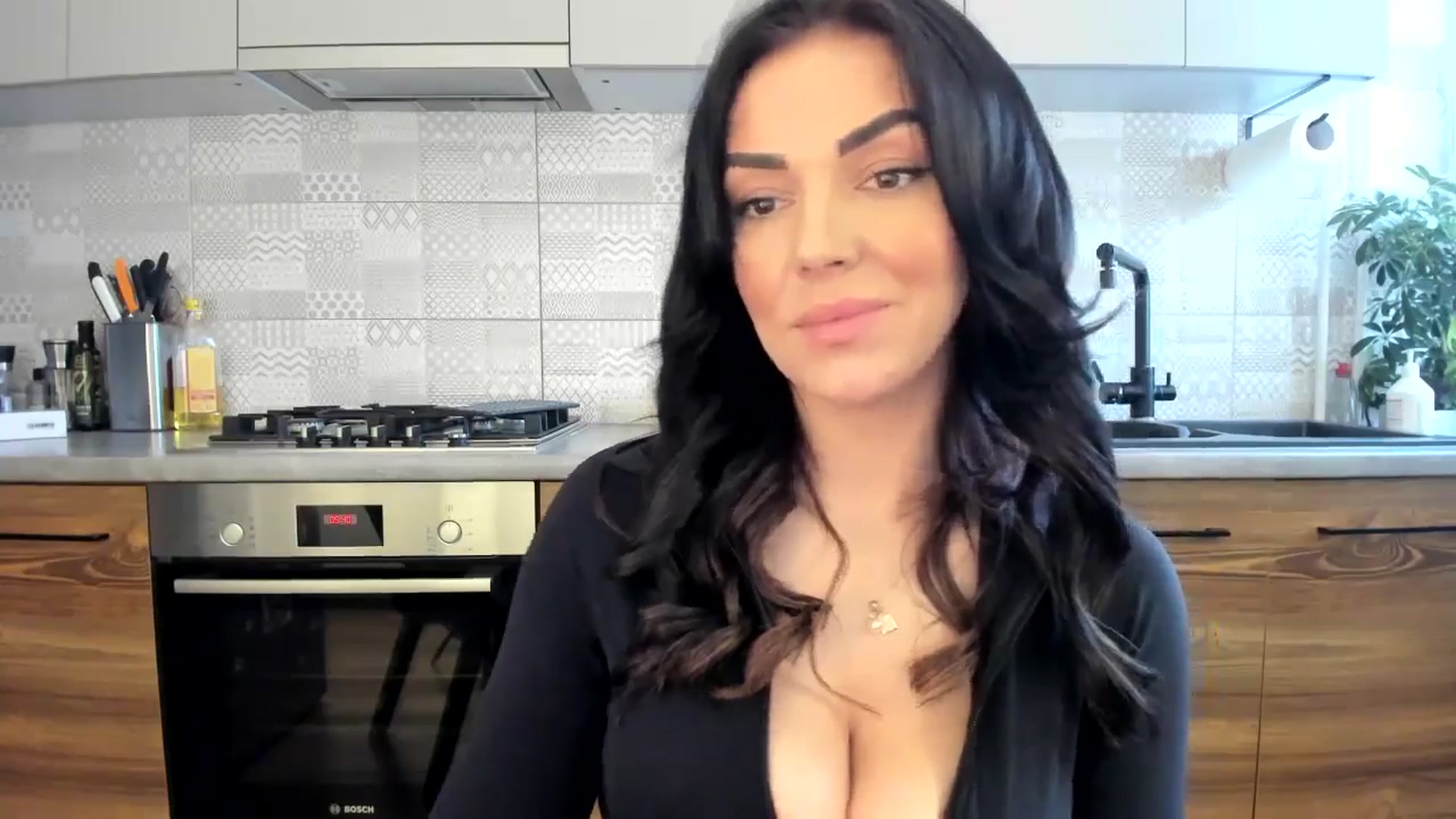 Gallery image thumbnail from MissNelly_'s myfreecams stream on, 03/31/2025, 13:58 image 10 of 20