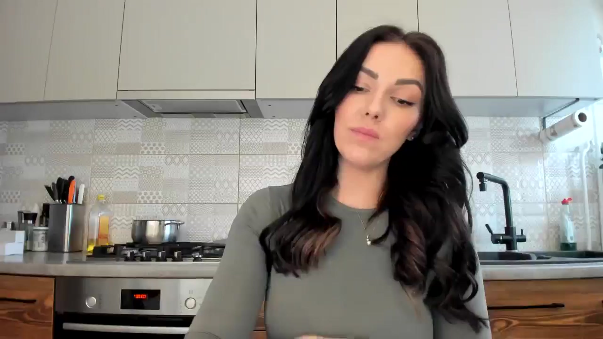 Gallery image thumbnail from MissNelly_'s myfreecams stream on, 04/09/2025, 14:05 image 19 of 20