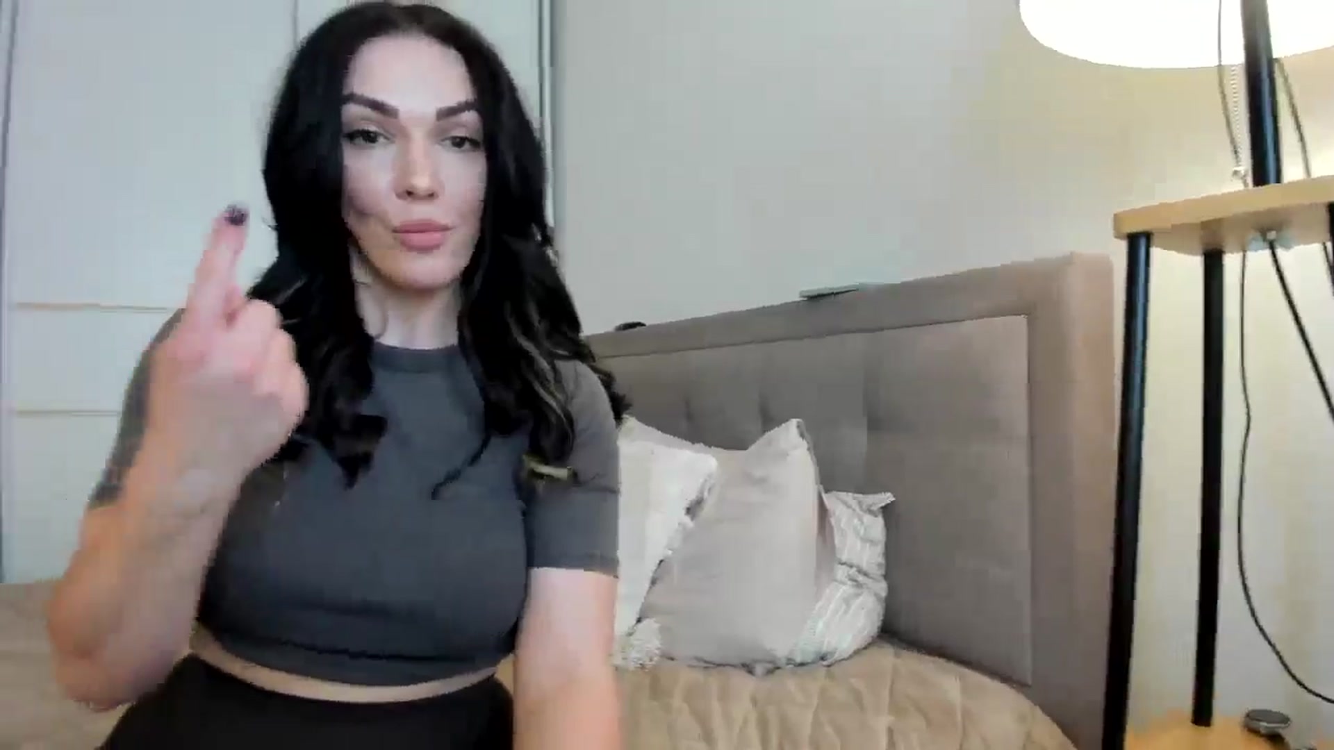 Gallery image thumbnail from MissNelly_'s myfreecams stream on, 04/25/2025, 13:05 image 11 of 20