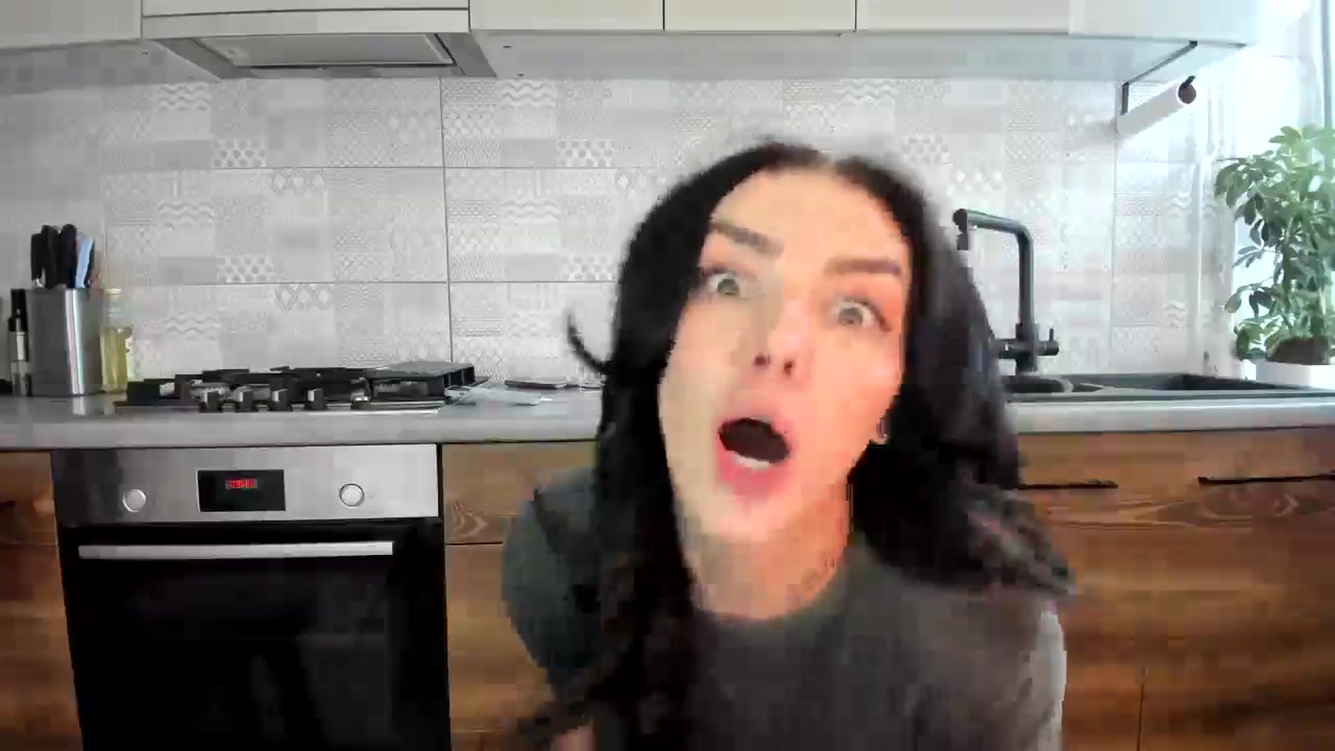 Gallery image thumbnail from MissNelly_'s myfreecams stream on, 05/06/2025, 11:20 image 16 of 20