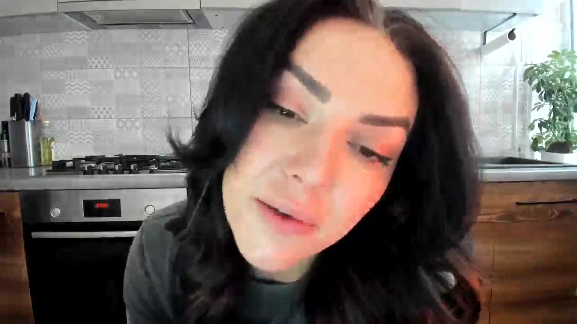 Gallery image thumbnail from MissNelly_'s myfreecams stream on, 05/06/2025, 11:20 image 10 of 20