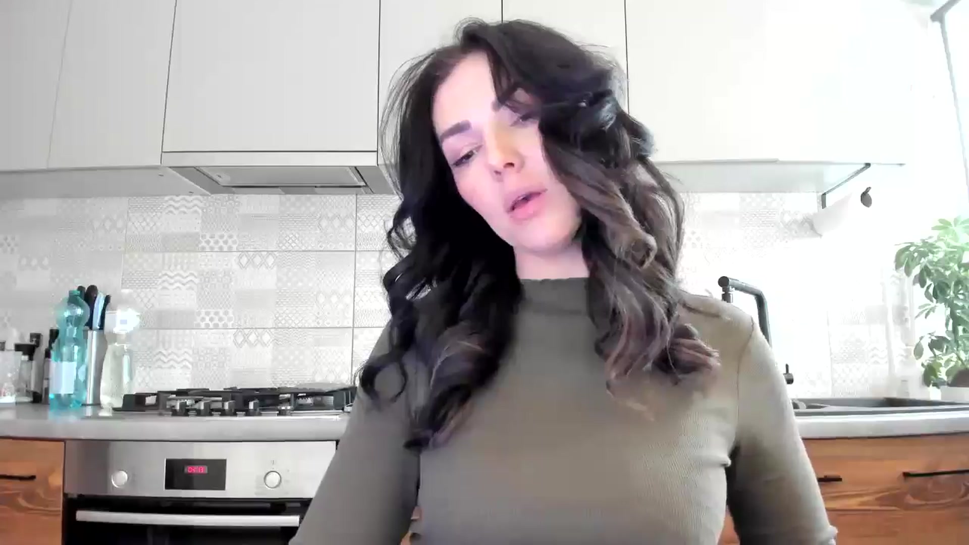 Gallery image thumbnail from MissNelly_'s myfreecams stream on, 05/07/2025, 12:40 image 13 of 20