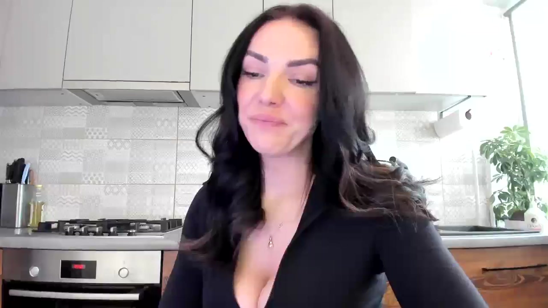 Gallery image thumbnail from MissNelly_'s myfreecams stream on, 05/08/2025, 14:00 image 3 of 20