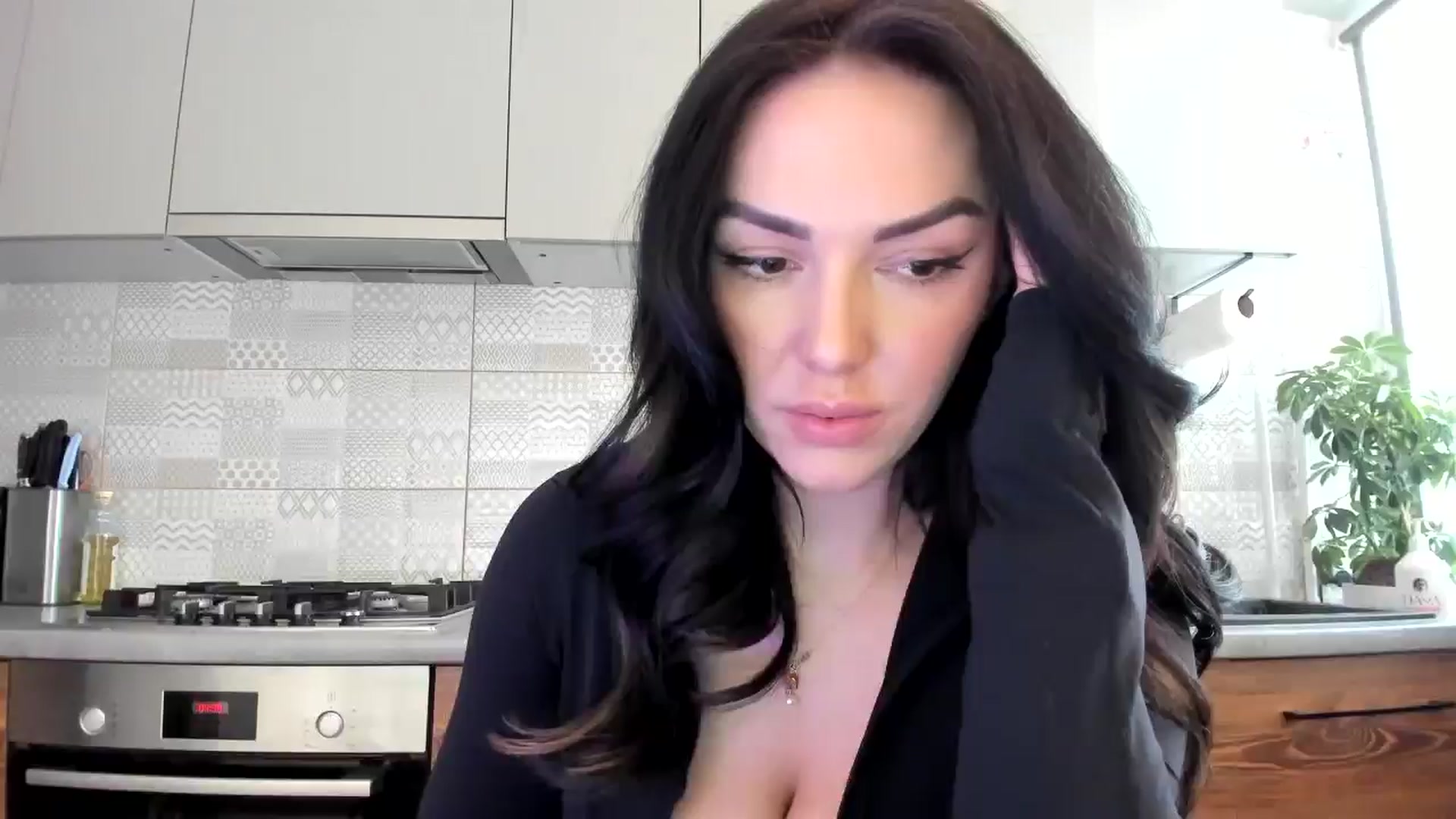 Gallery image thumbnail from MissNelly_'s myfreecams stream on, 05/08/2025, 14:00 image 1 of 20