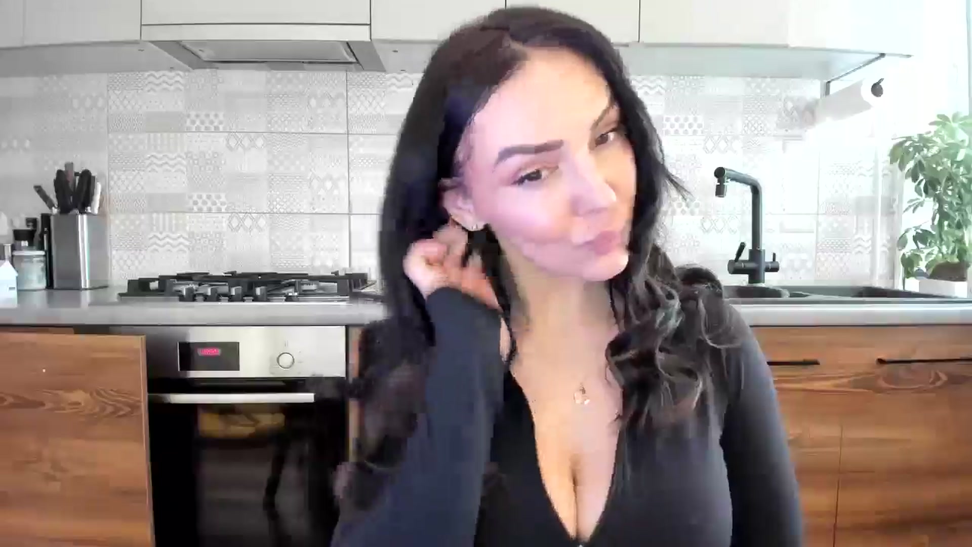 Gallery image thumbnail from MissNelly_'s myfreecams stream on, 05/09/2025, 13:02 image 18 of 20