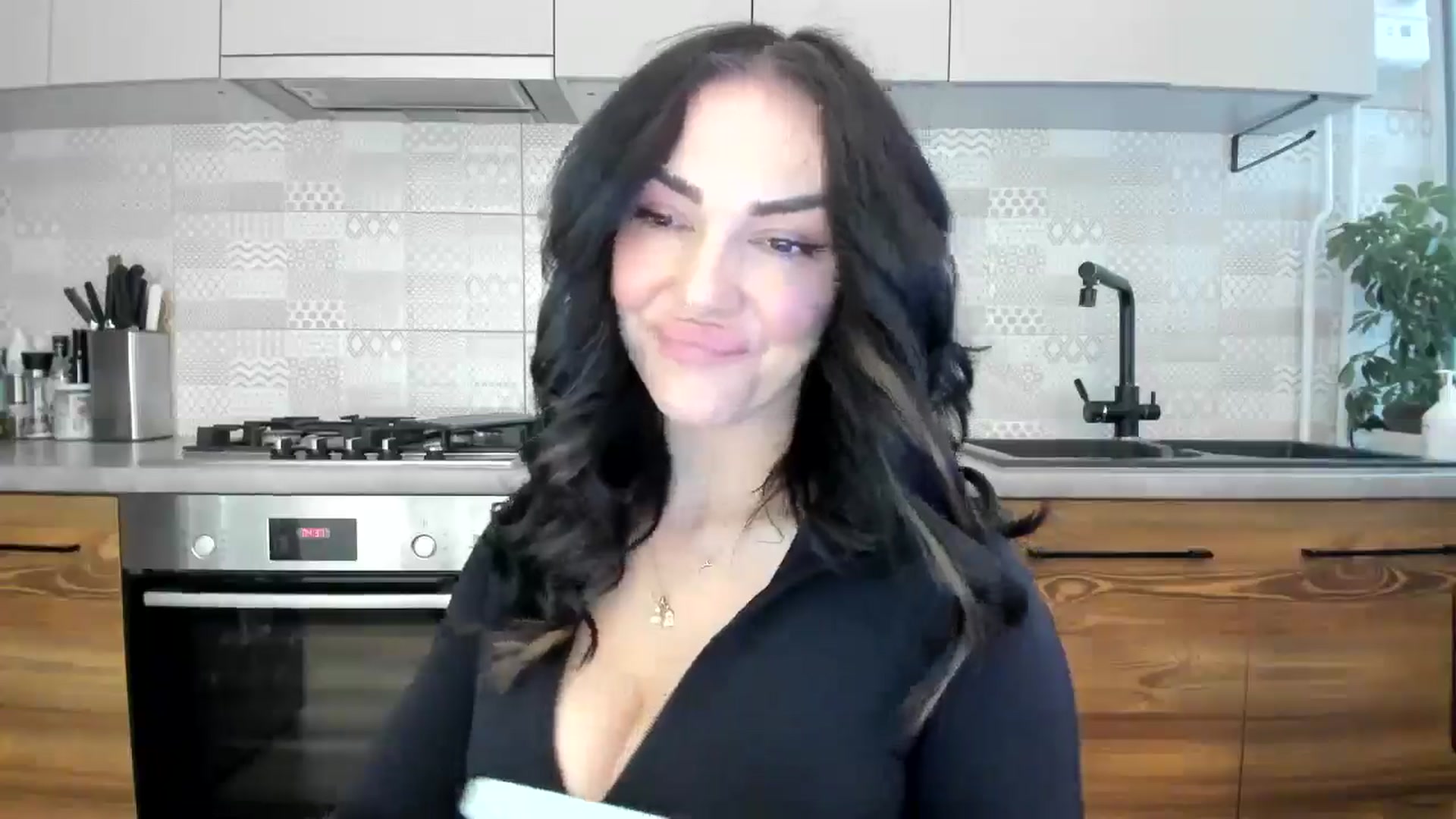 Gallery image thumbnail from MissNelly_'s myfreecams stream on, 05/10/2025, 12:51 image 5 of 20