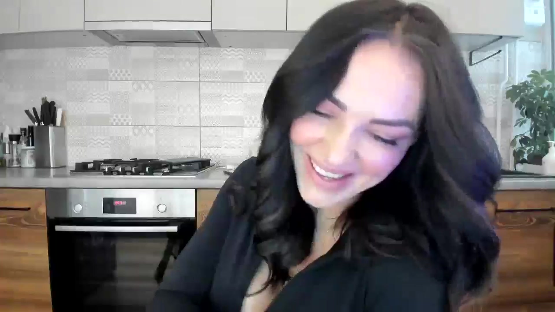 Gallery image thumbnail from MissNelly_'s myfreecams stream on, 05/10/2025, 12:51 image 6 of 20