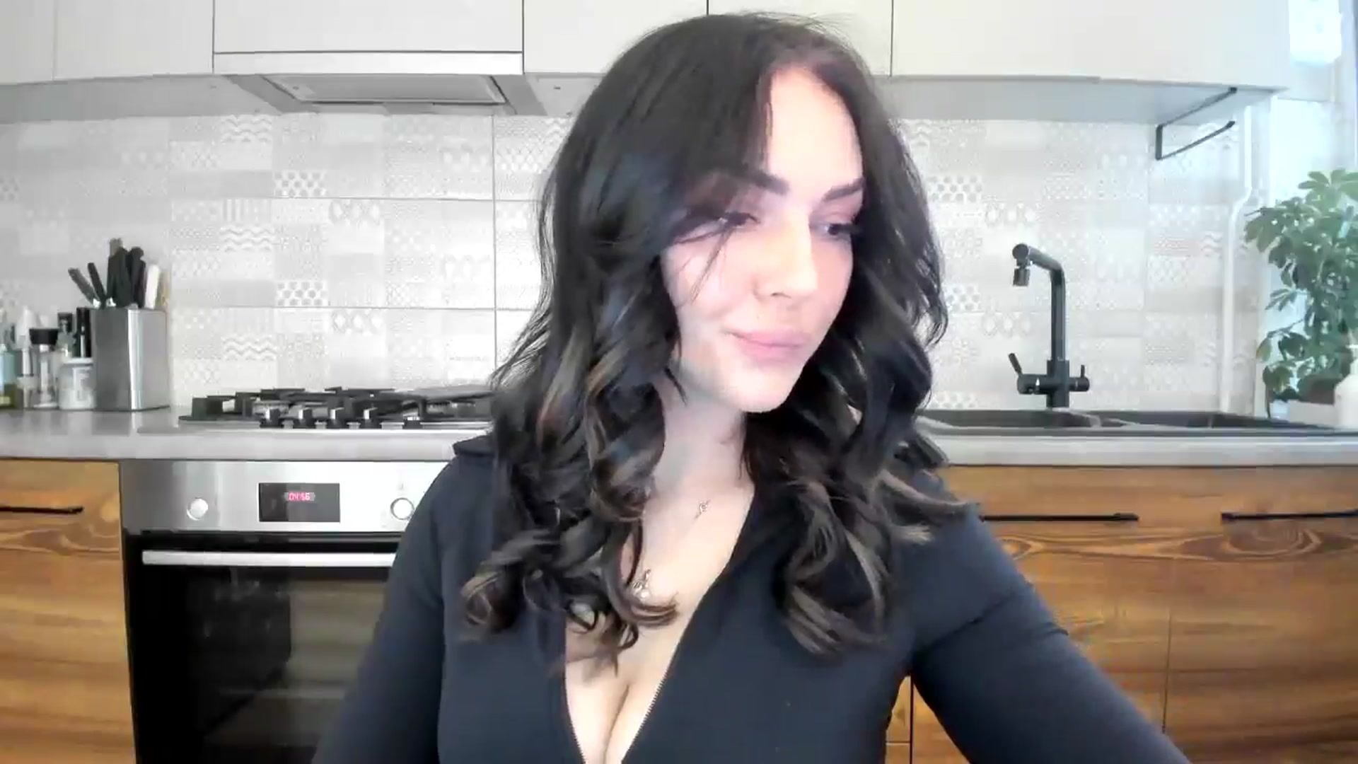 Gallery image thumbnail from MissNelly_'s myfreecams stream on, 05/10/2025, 12:51 image 10 of 20