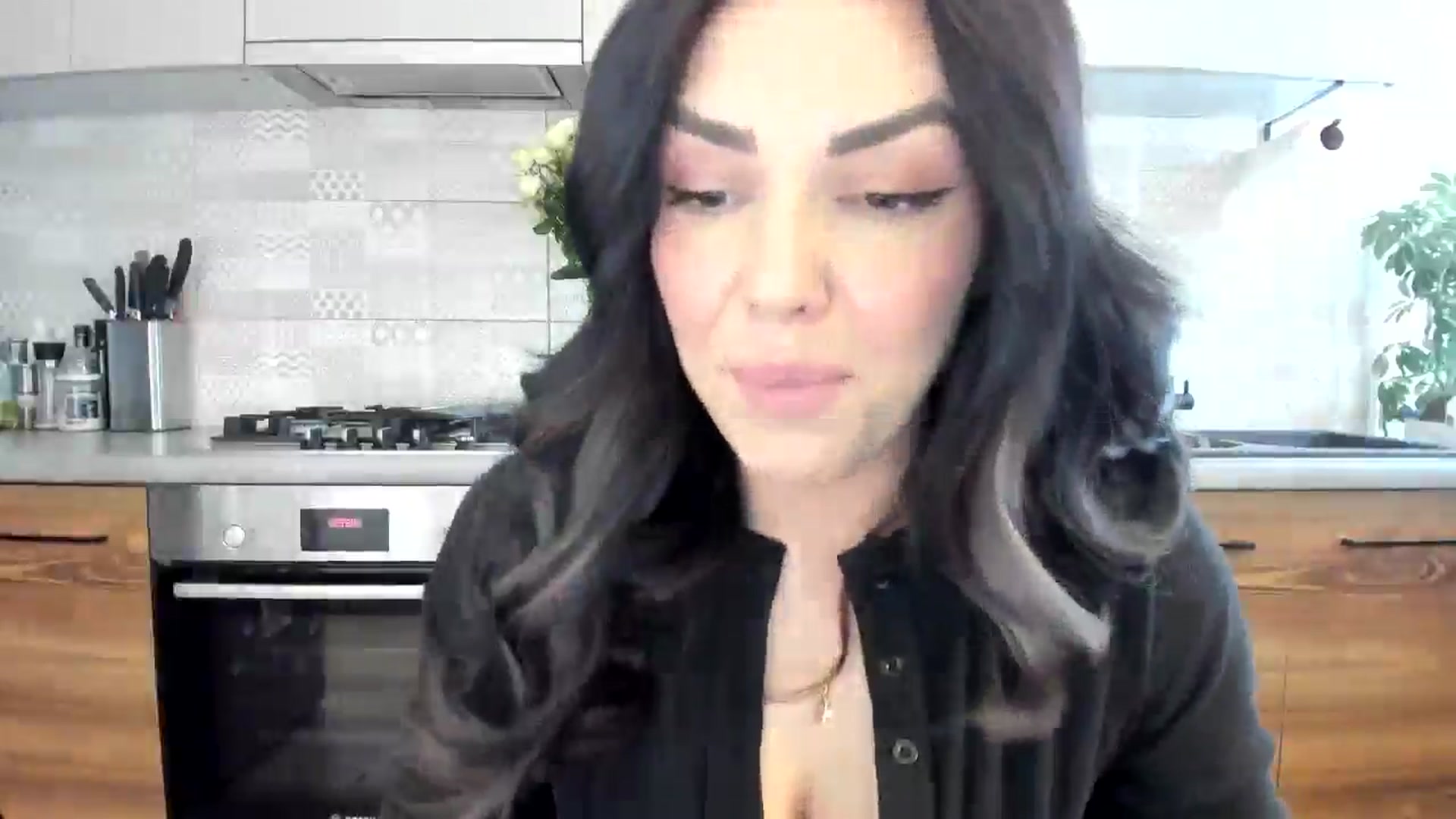 Gallery image thumbnail from MissNelly_'s myfreecams stream on, 05/12/2025, 11:45 image 6 of 20