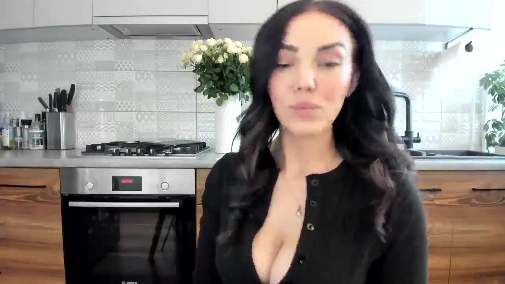 Gallery image thumbnail from MissNelly_'s myfreecams stream on, 05/12/2025, 11:45 image 10 of 20