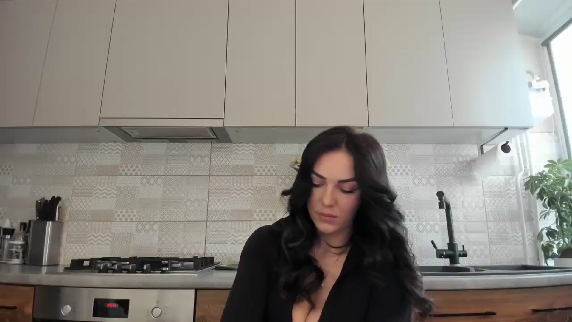 Gallery image thumbnail from MissNelly_'s myfreecams stream on, 05/13/2025, 13:30 image 6 of 20