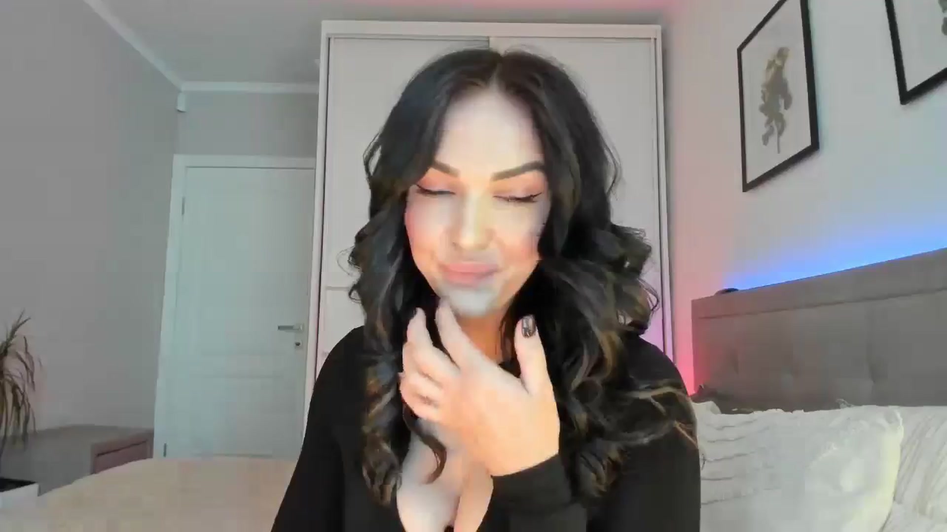 Gallery image thumbnail from MissNelly_'s myfreecams stream on, 05/19/2025, 13:53 image 4 of 20