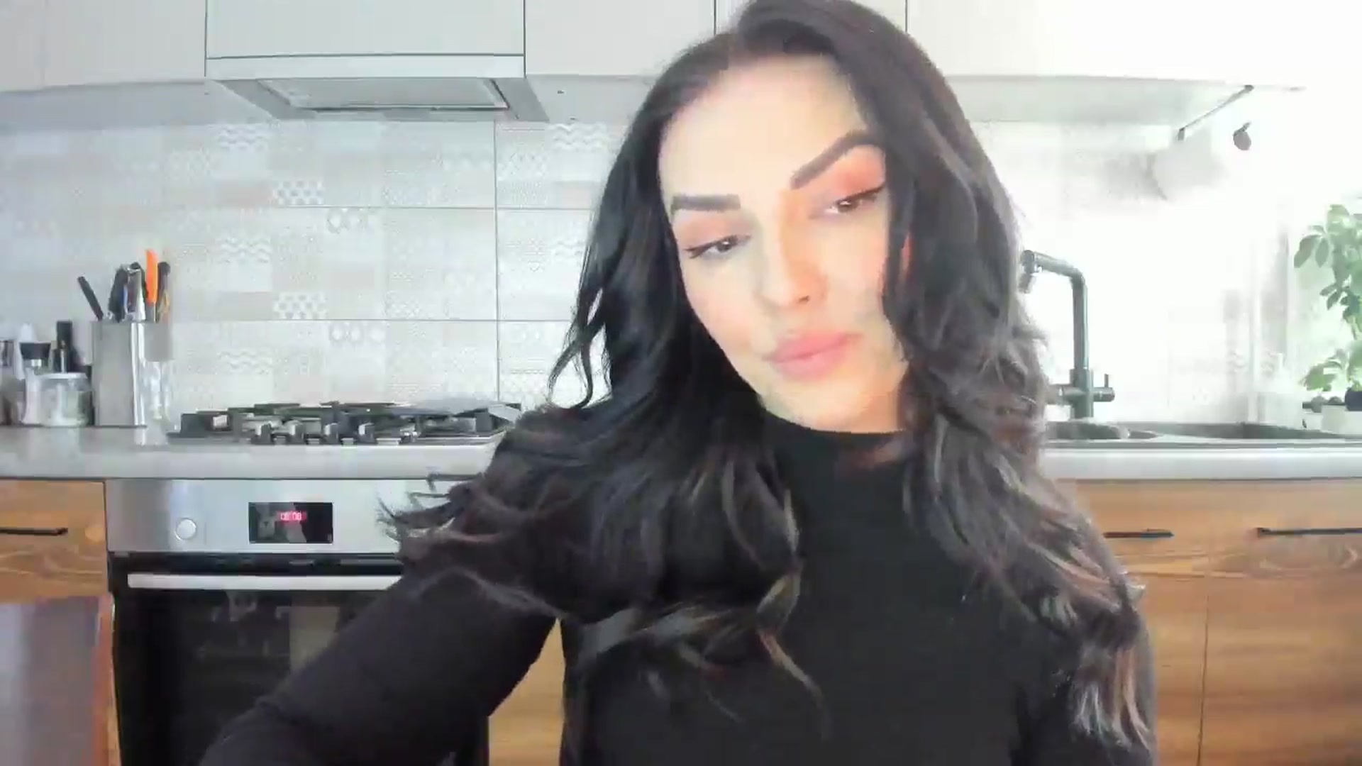 Gallery image thumbnail from MissNelly_'s myfreecams stream on, 05/26/2025, 14:14 image 16 of 20