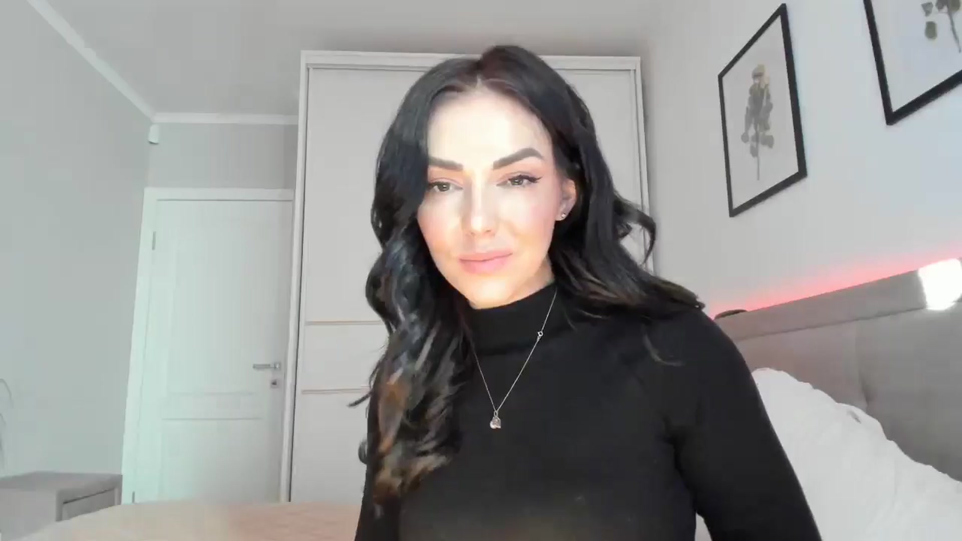 Gallery image thumbnail from MissNelly_'s myfreecams stream on, 05/31/2025, 16:15 image 19 of 20