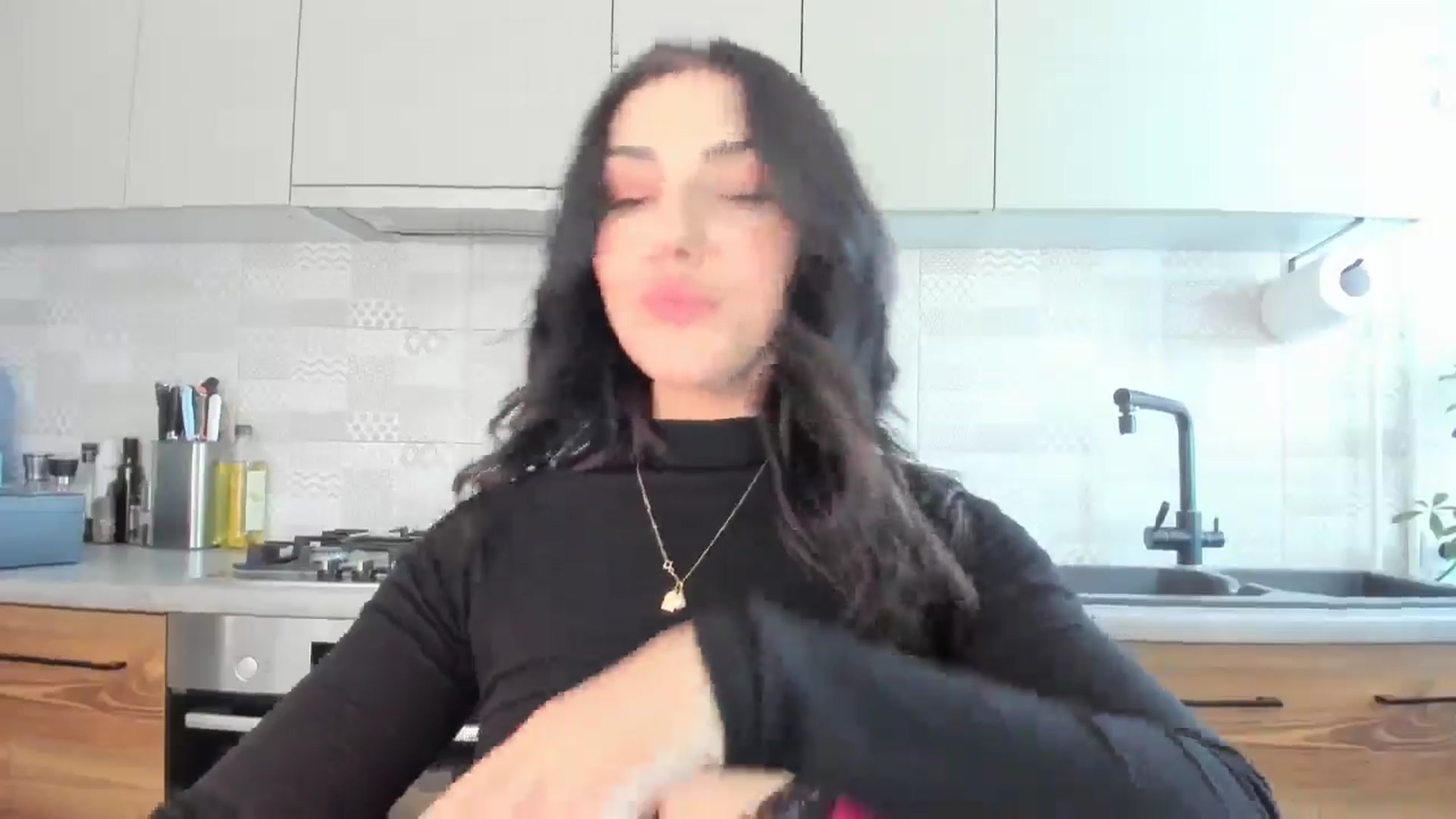 Gallery image thumbnail from MissNelly_'s myfreecams stream on, 06/29/2025, 14:09 image 19 of 20