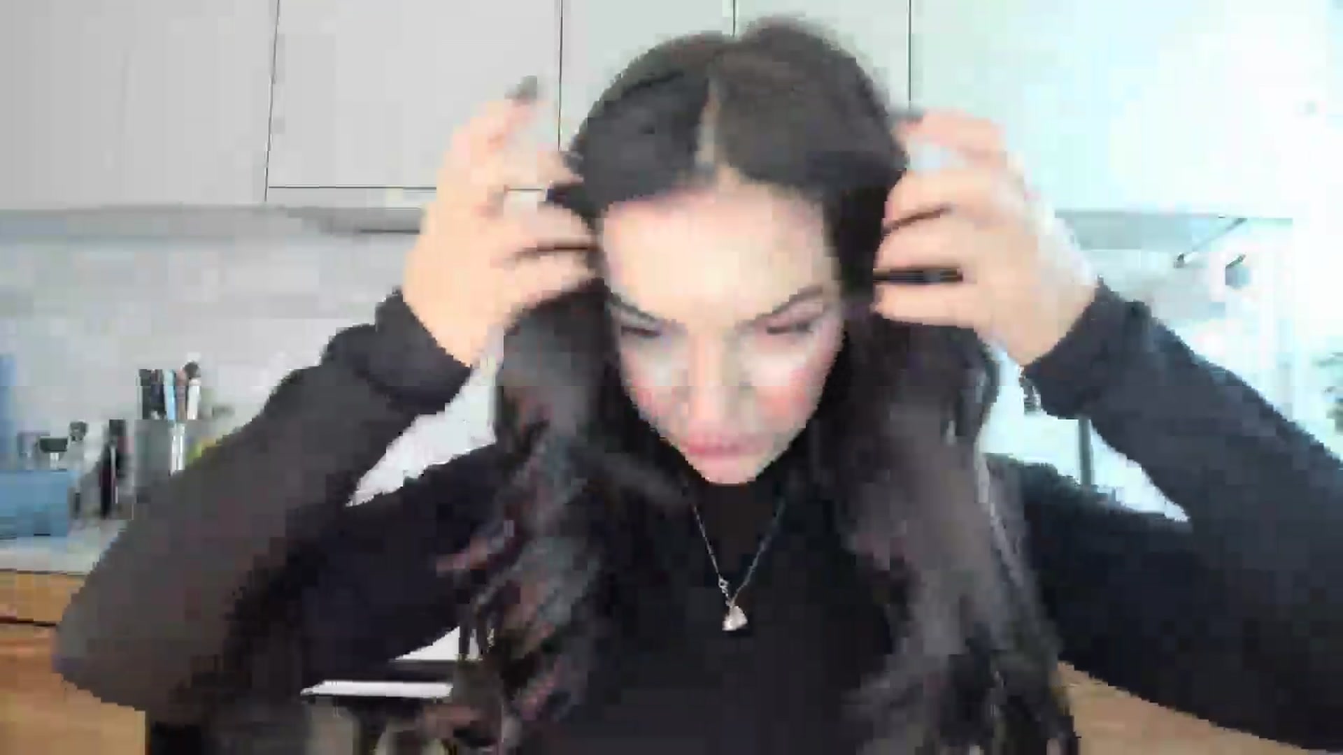 Gallery image thumbnail from MissNelly_'s myfreecams stream on, 06/29/2025, 14:09 image 13 of 20
