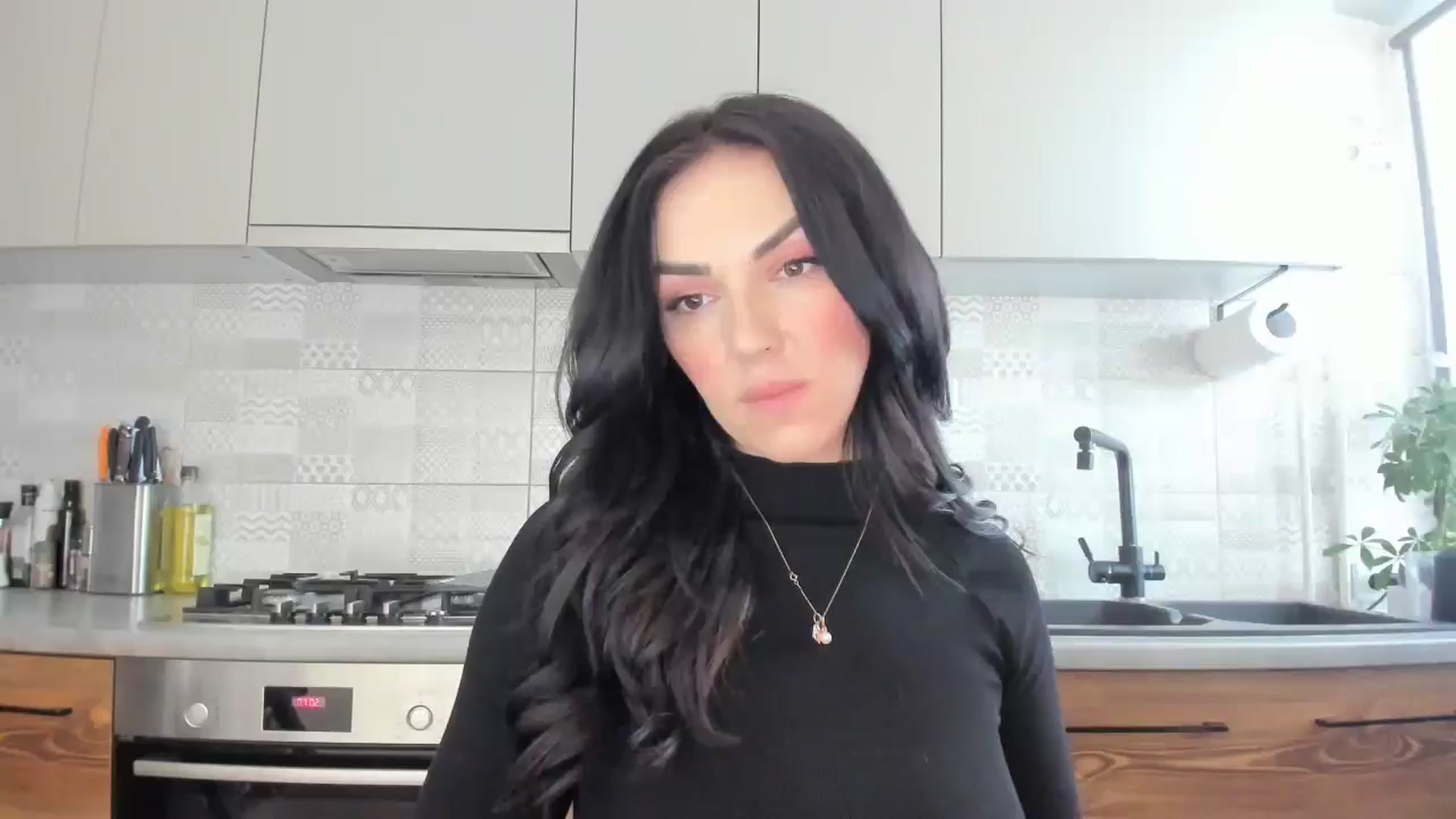 Gallery image thumbnail from MissNelly_'s myfreecams stream on, 06/30/2025, 14:31 image 10 of 20