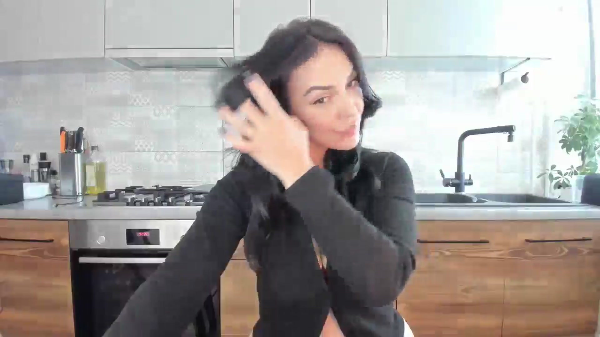 Gallery image thumbnail from MissNelly_'s myfreecams stream on, 07/11/2025, 14:43 image 2 of 20