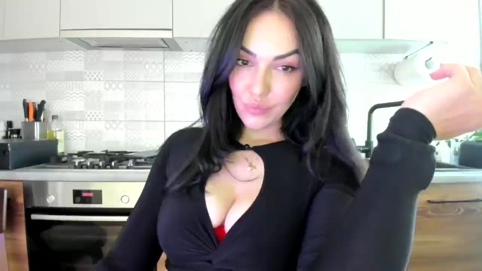 Gallery image thumbnail from MissNelly_'s myfreecams stream on, 07/13/2025, 12:03 image 14 of 20