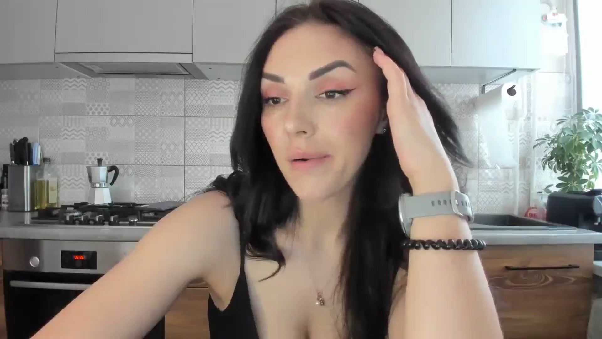 Gallery image thumbnail from MissNelly_'s myfreecams stream on, 07/26/2025, 14:59 image 15 of 20