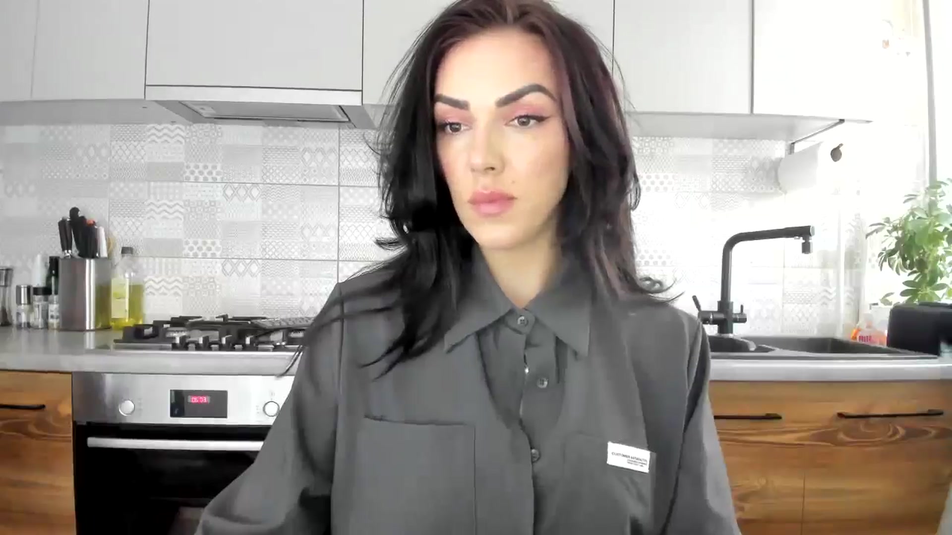 Gallery image thumbnail from MissNelly_'s myfreecams stream on, 07/27/2025, 13:18 image 18 of 20