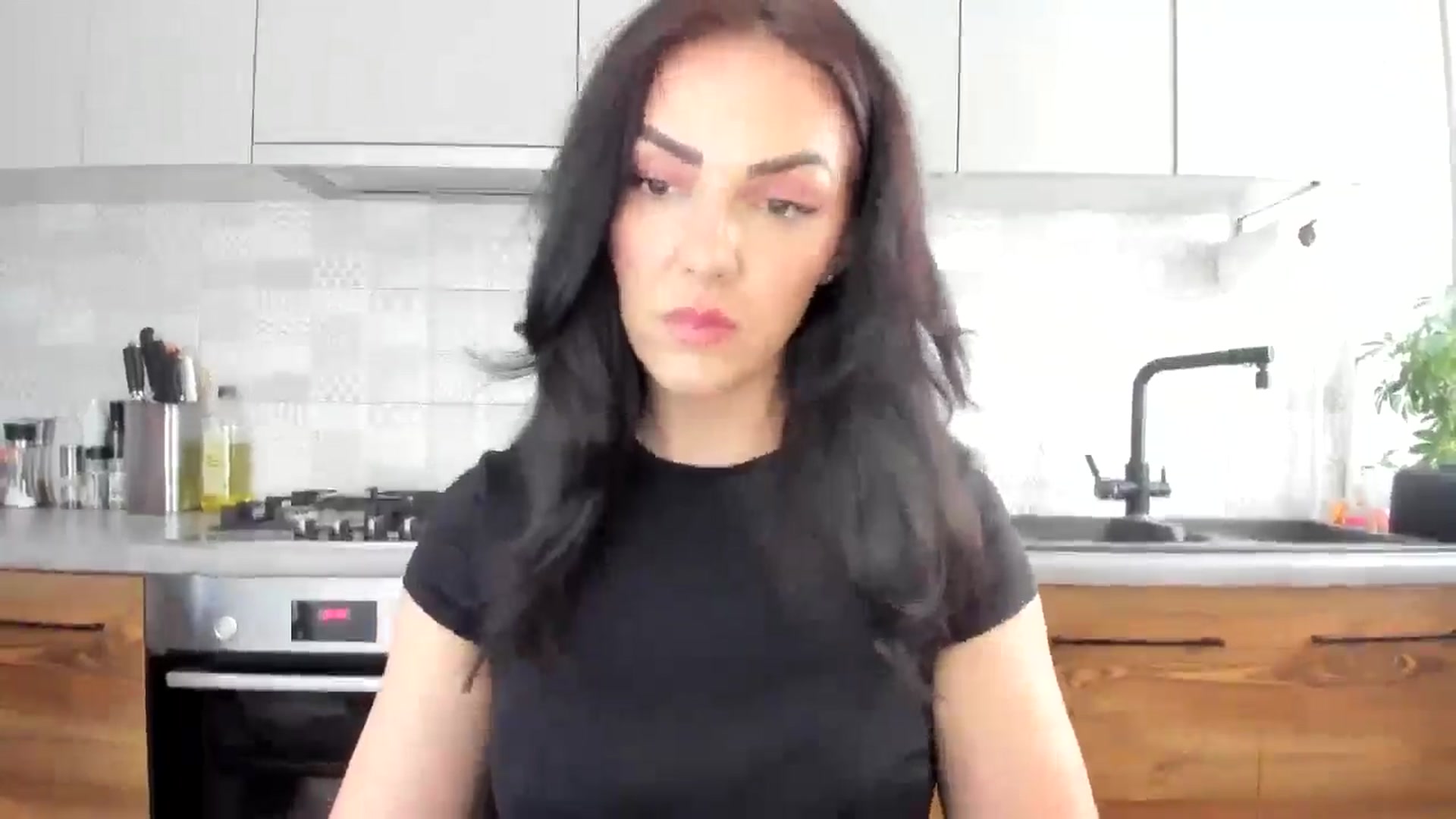 Gallery image thumbnail from MissNelly_'s myfreecams stream on, 07/27/2025, 15:05 image 2 of 20