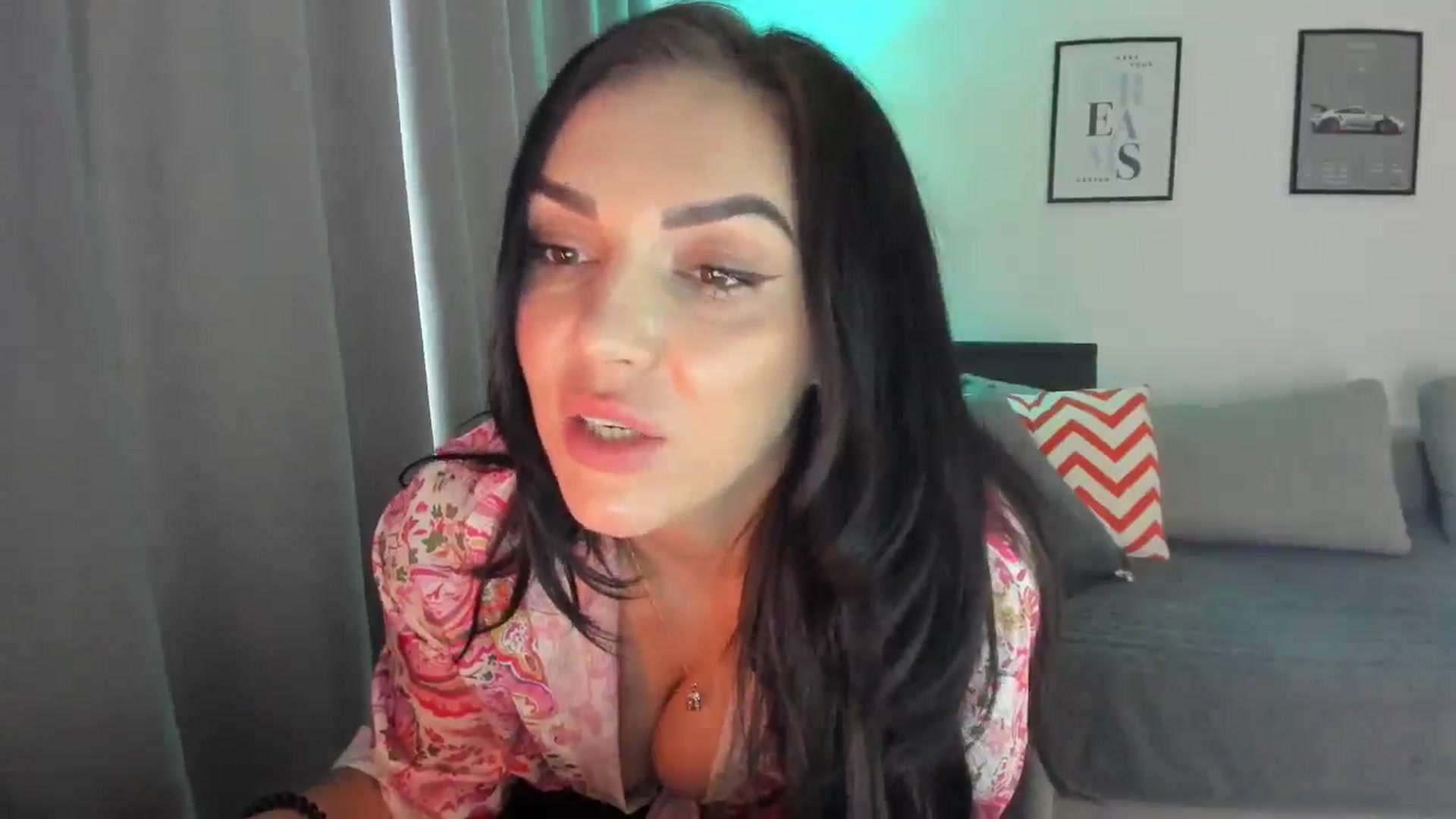 Gallery image thumbnail from MissNelly_'s myfreecams stream on, 08/08/2025, 12:18 image 8 of 20