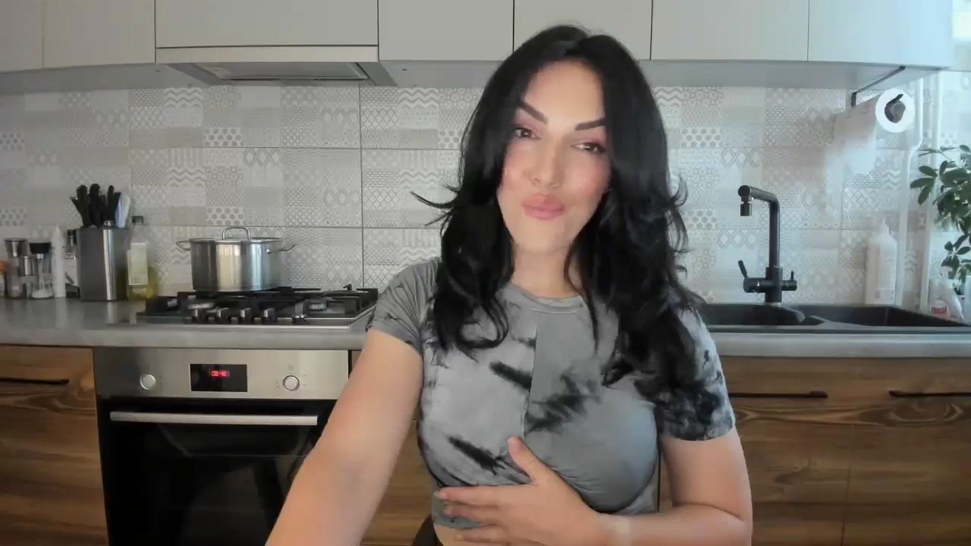 Gallery image thumbnail from MissNelly_'s myfreecams stream on, 08/14/2025, 16:09 image 10 of 20