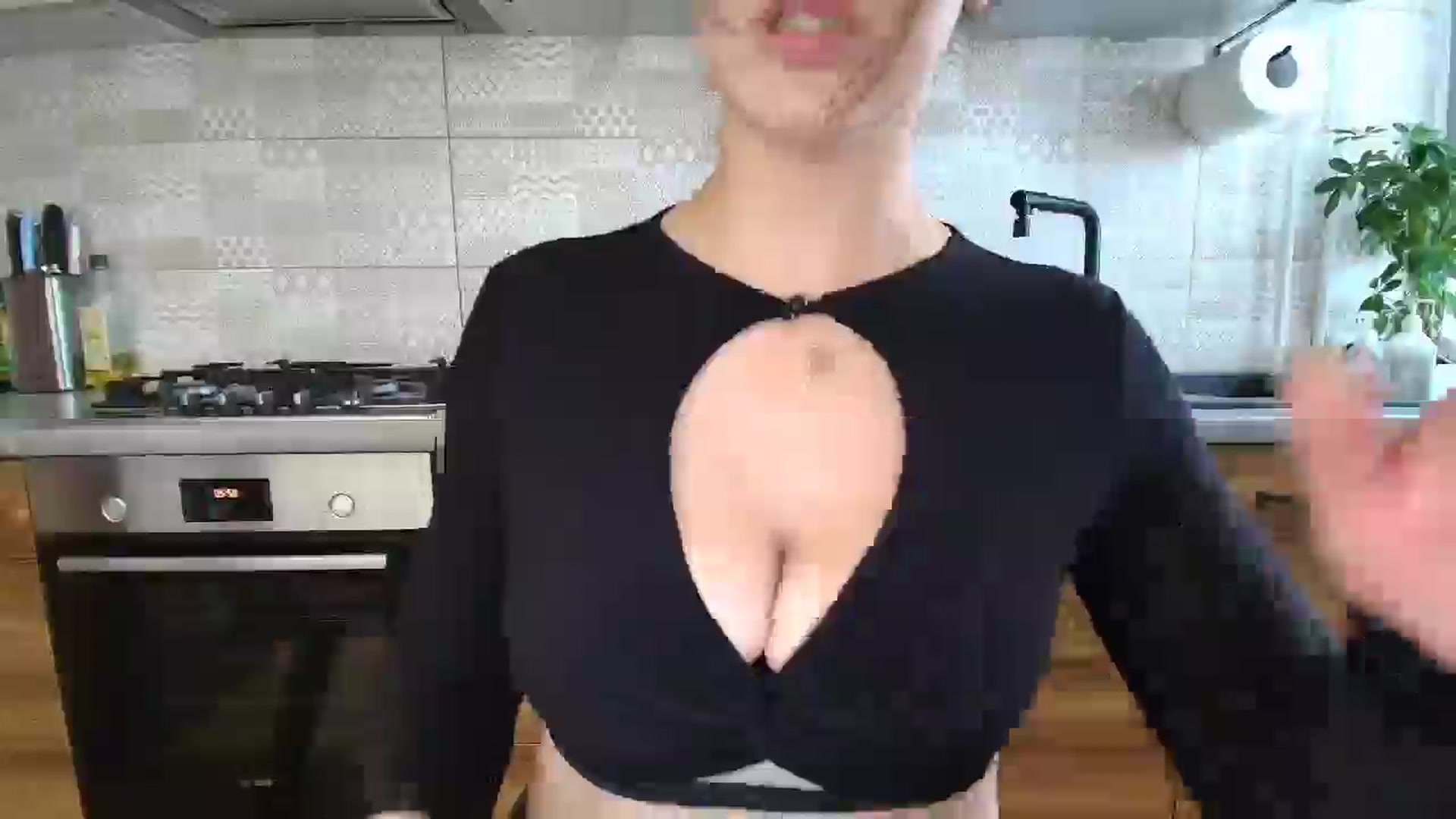 Gallery image thumbnail from MissNelly_'s myfreecams stream on, 09/14/2025, 14:11 image 11 of 20